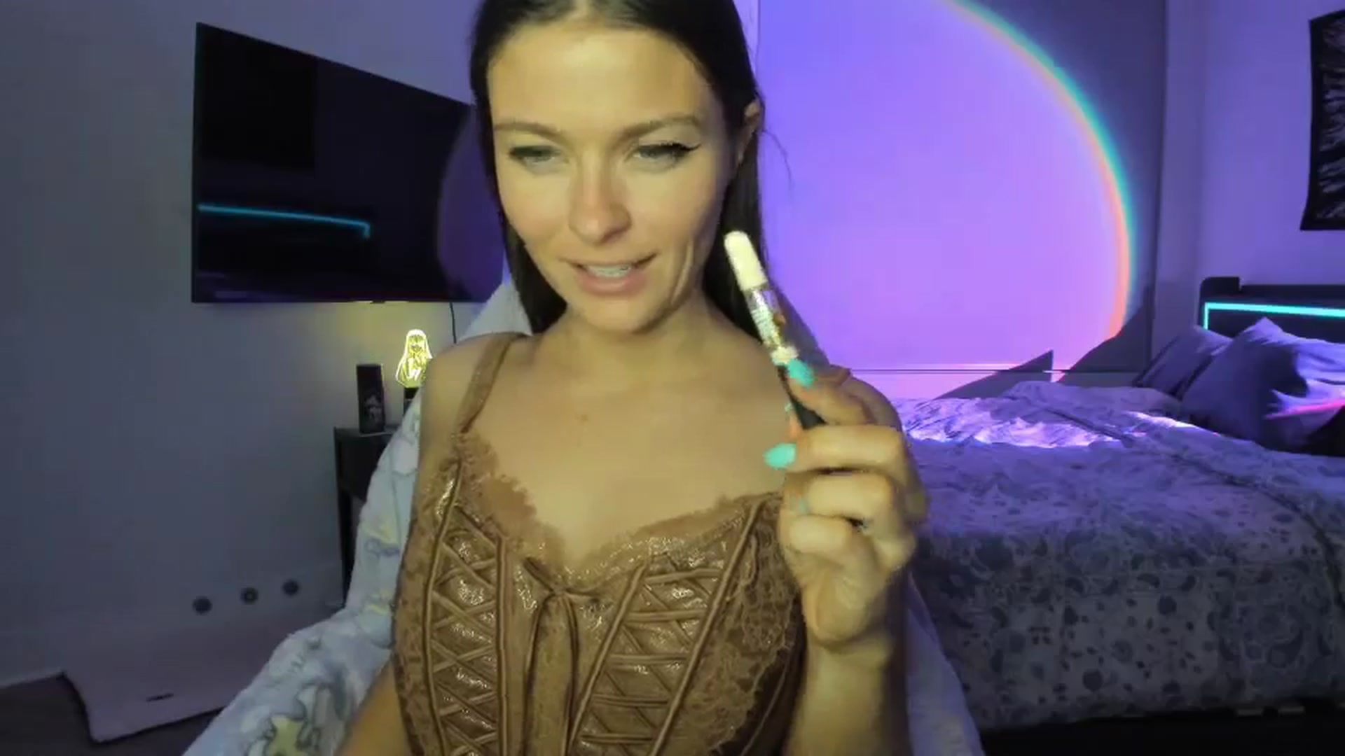 Gallery image thumbnail from Serina_'s myfreecams stream on, 06/26/2024, 09:41 image 3 of 20