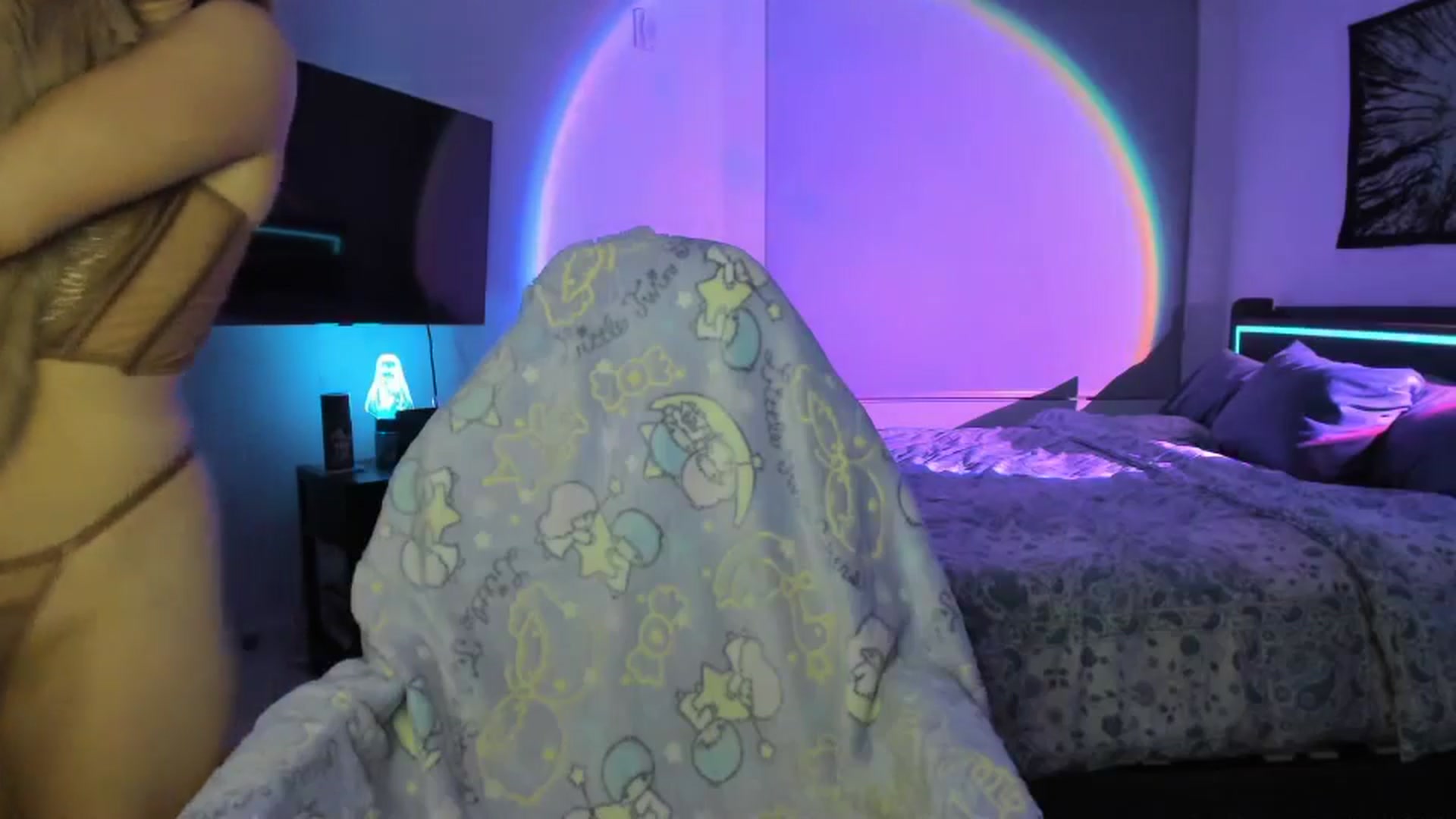 Gallery image thumbnail from Serina_'s myfreecams stream on, 06/26/2024, 09:41 image 14 of 20