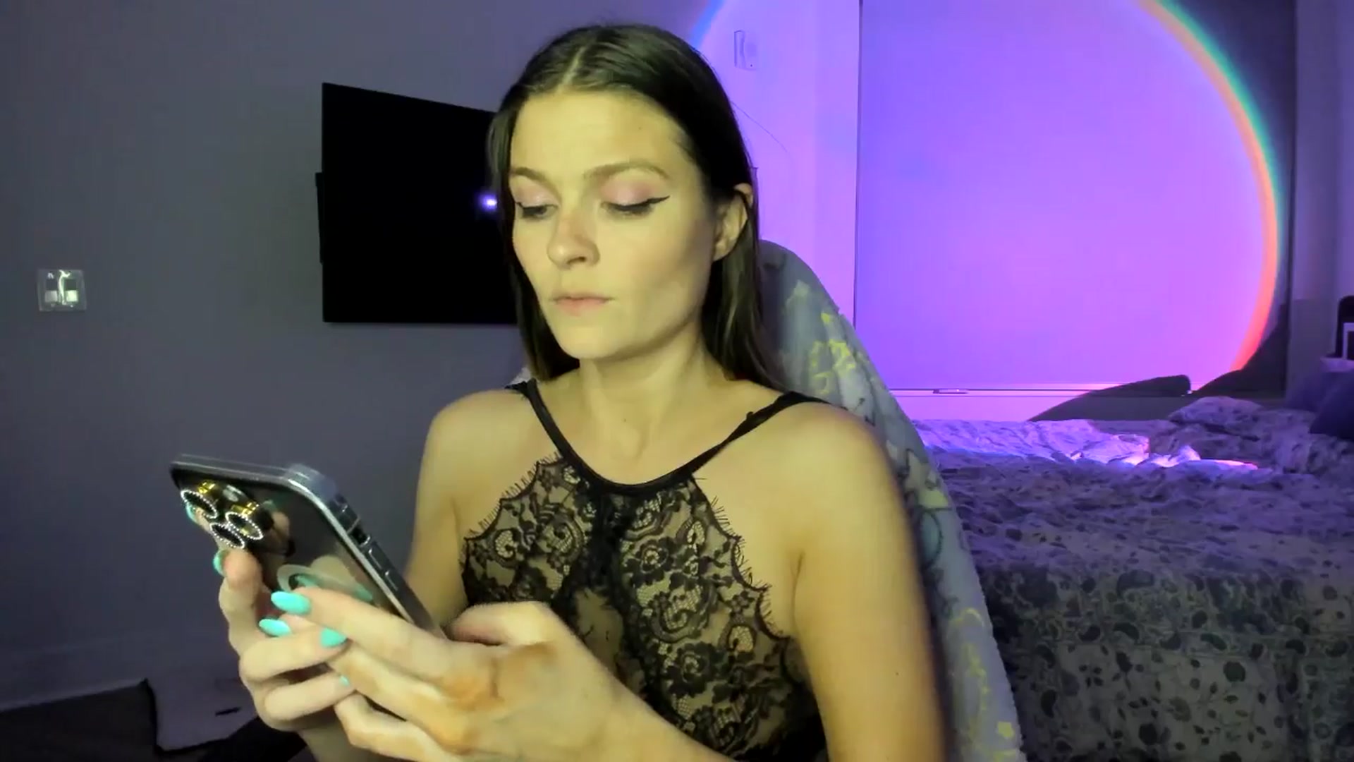 Gallery image thumbnail from Serina_'s myfreecams stream on, 06/30/2024, 10:16 image 7 of 20