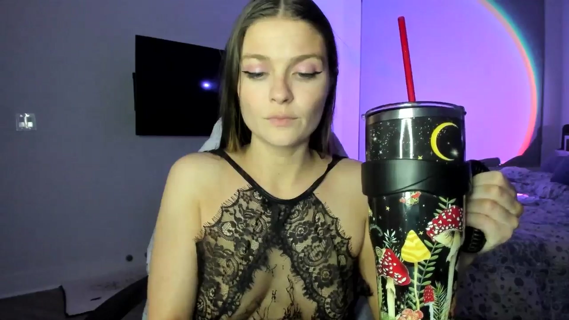 Gallery image thumbnail from Serina_'s myfreecams stream on, 06/30/2024, 10:16 image 13 of 20