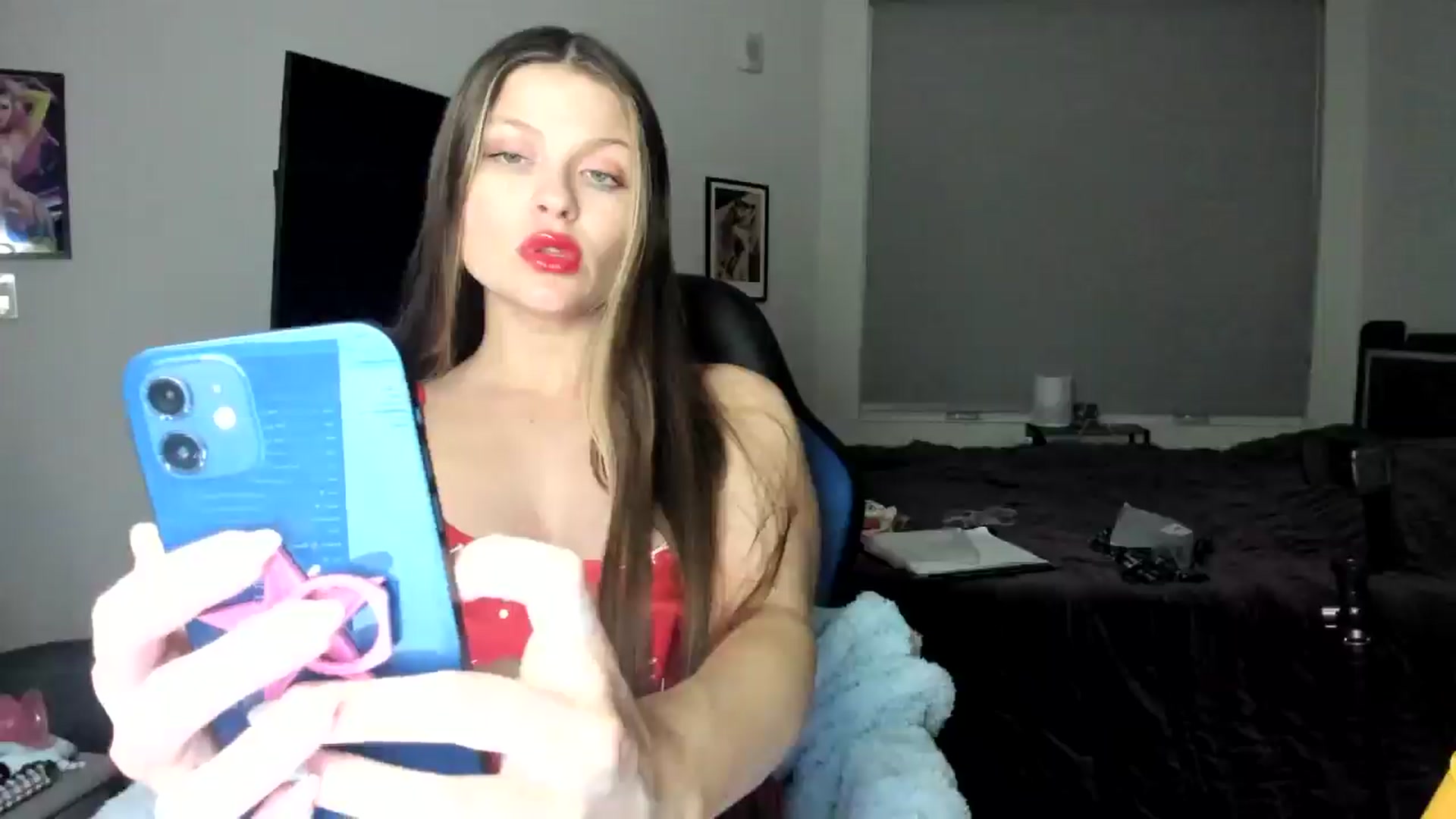 Gallery image thumbnail from Serina_'s myfreecams stream on, 01/02/2025, 10:37 image 2 of 20