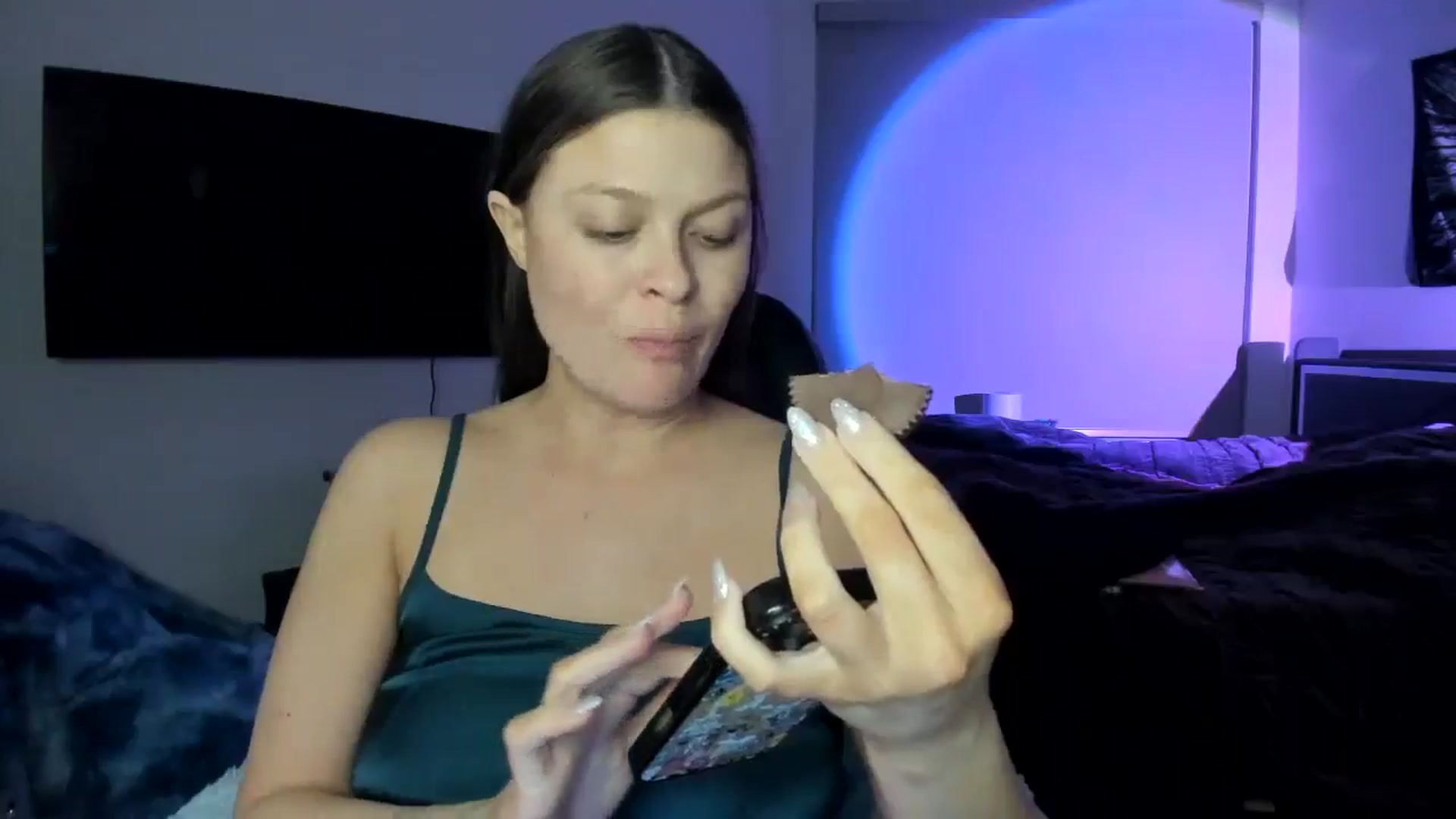 Gallery image thumbnail from Serina_'s myfreecams stream on, 01/17/2025, 08:37 image 2 of 20