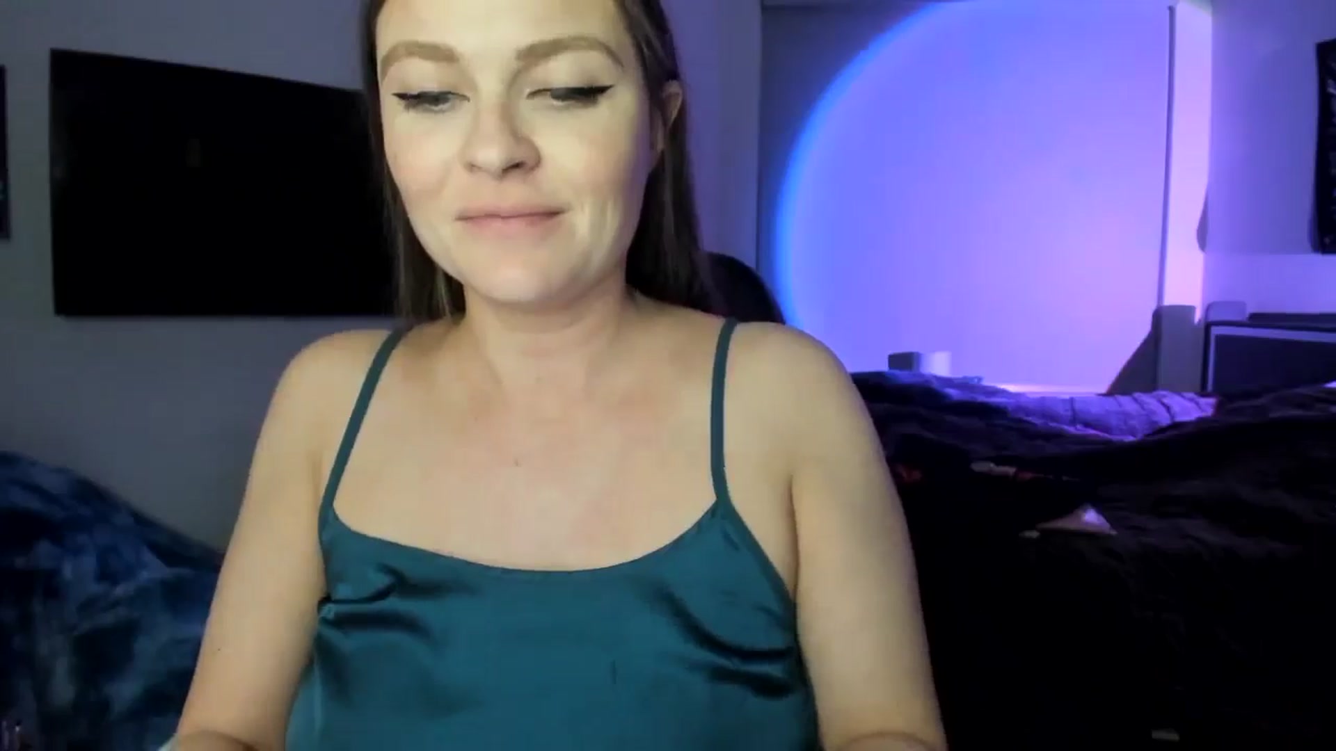 Gallery image thumbnail from Serina_'s myfreecams stream on, 01/17/2025, 09:46 image 8 of 20