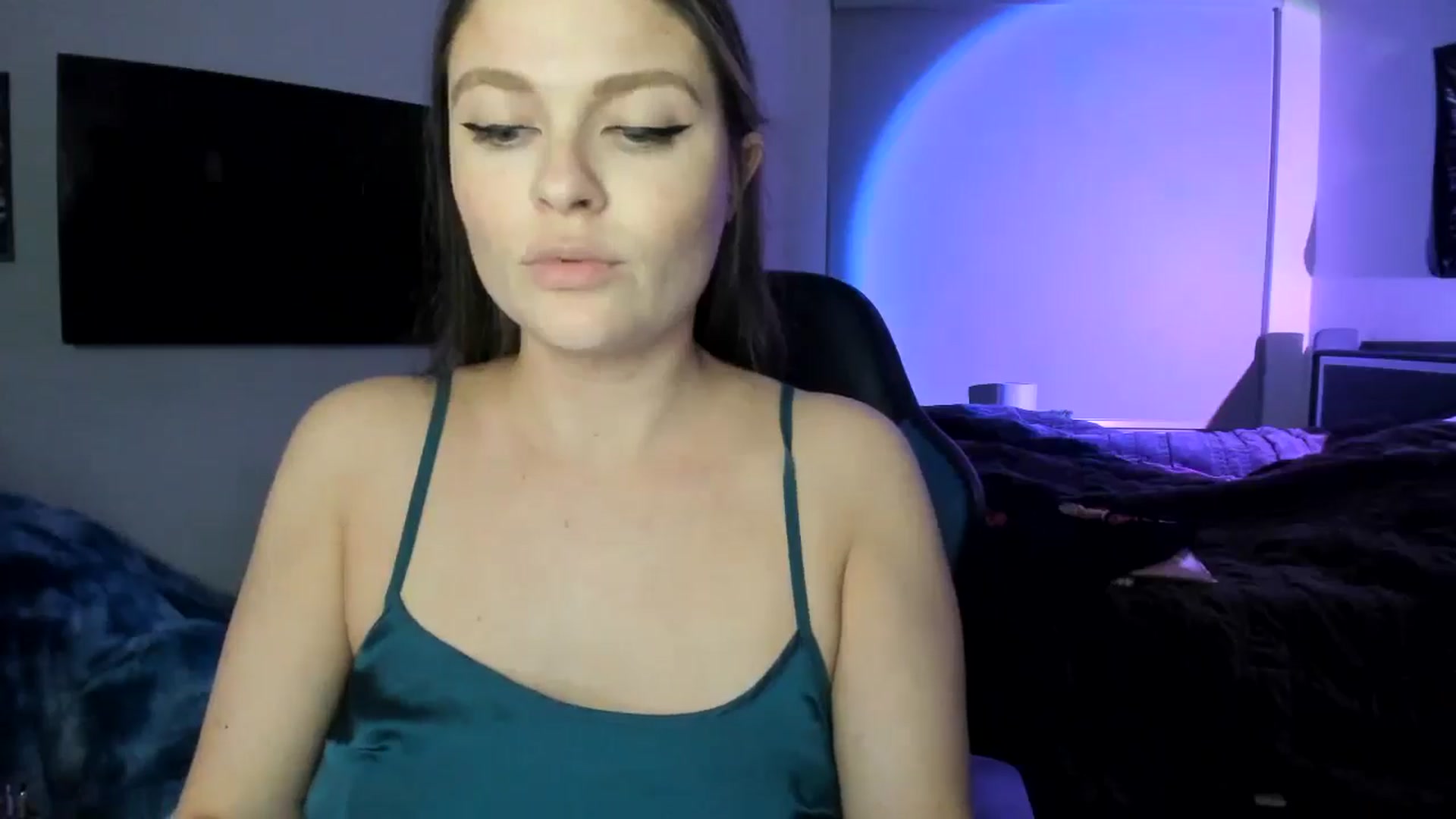 Gallery image thumbnail from Serina_'s myfreecams stream on, 01/17/2025, 09:46 image 13 of 20