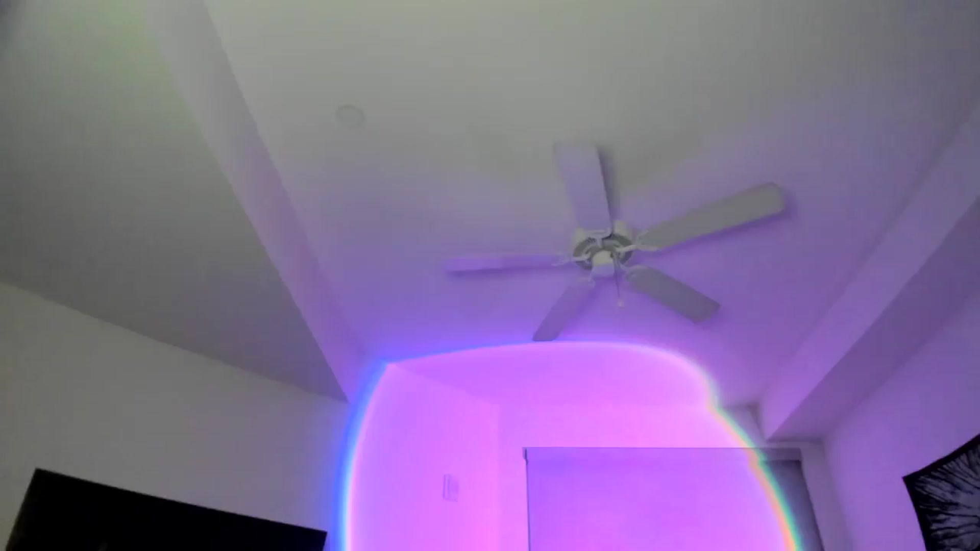 Gallery image thumbnail from Serina_'s myfreecams stream on, 01/18/2025, 10:39 image 6 of 20