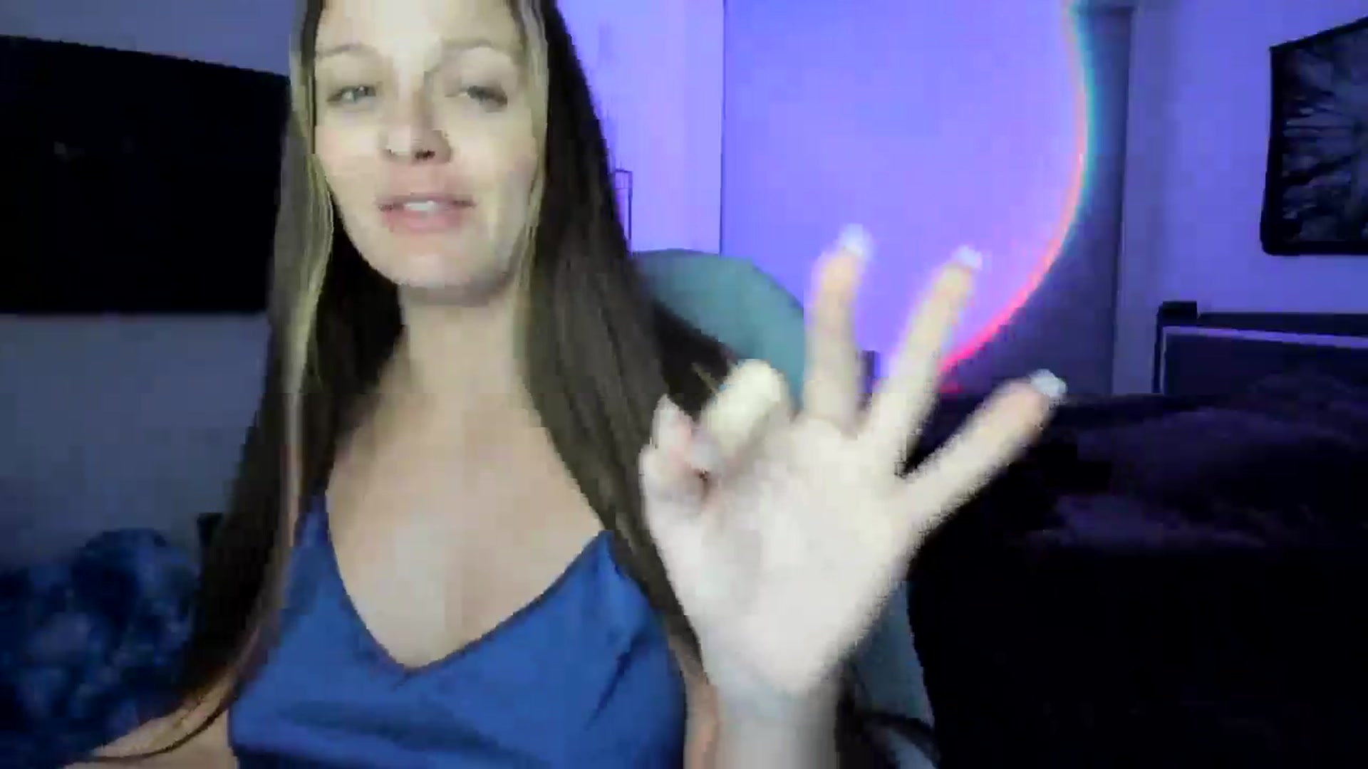 Gallery image thumbnail from Serina_'s myfreecams stream on, 01/20/2025, 07:51 image 18 of 20
