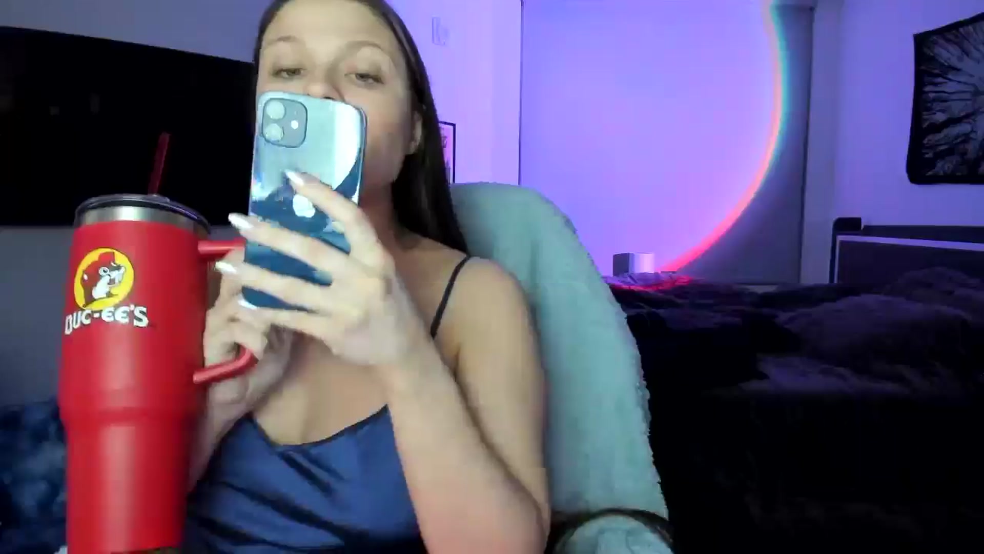 Gallery image thumbnail from Serina_'s myfreecams stream on, 01/20/2025, 07:51 image 17 of 20