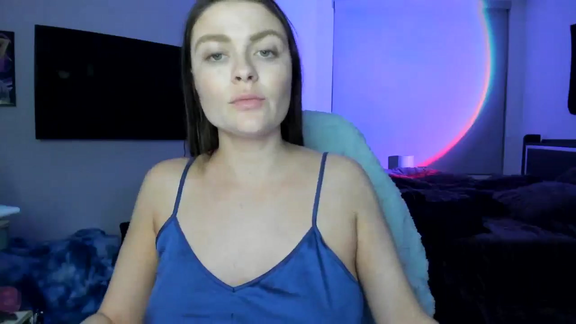 Gallery image thumbnail from Serina_'s myfreecams stream on, 01/20/2025, 08:46 image 6 of 20