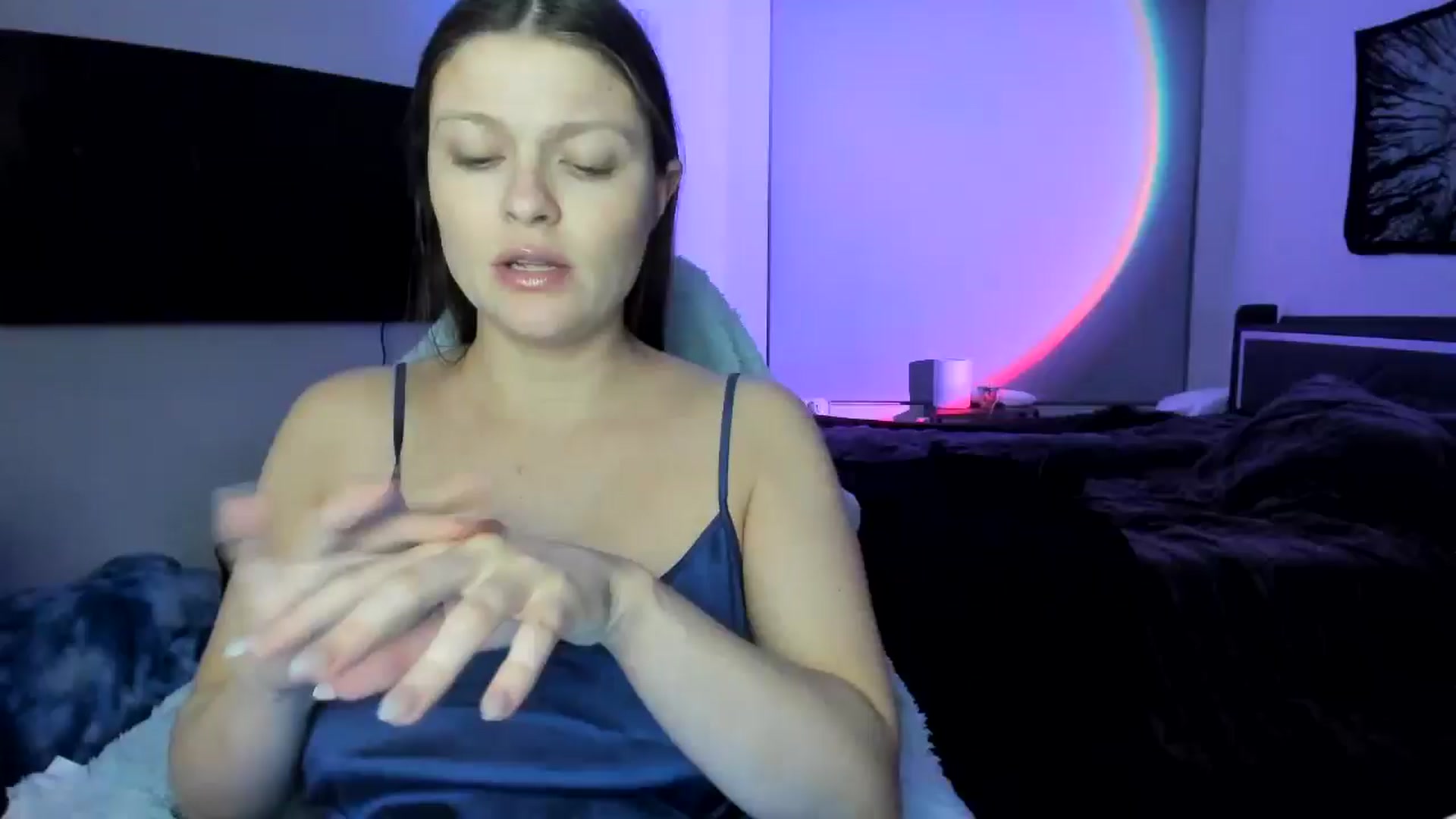 Gallery image thumbnail from Serina_'s myfreecams stream on, 01/21/2025, 07:32 image 1 of 20
