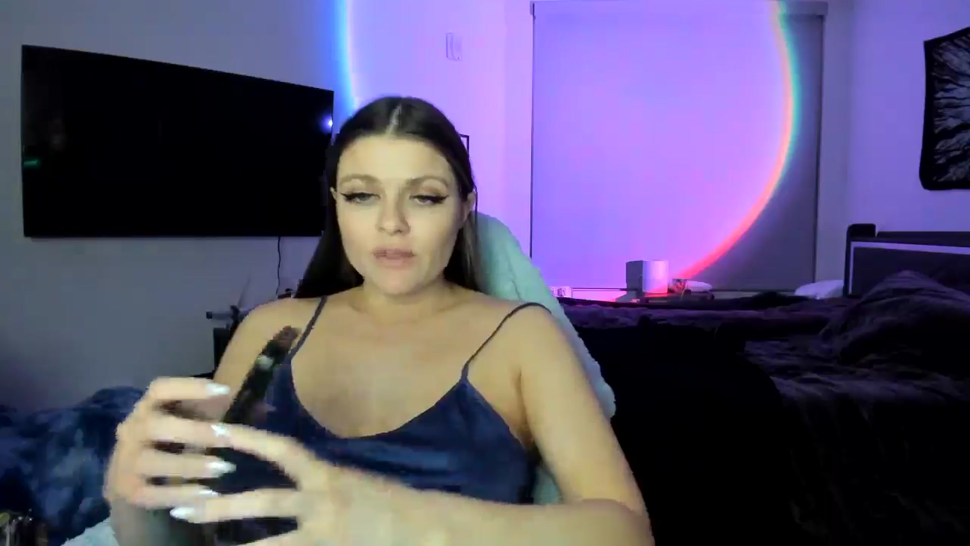 Gallery image thumbnail from Serina_'s myfreecams stream on, 01/21/2025, 09:06 image 5 of 20