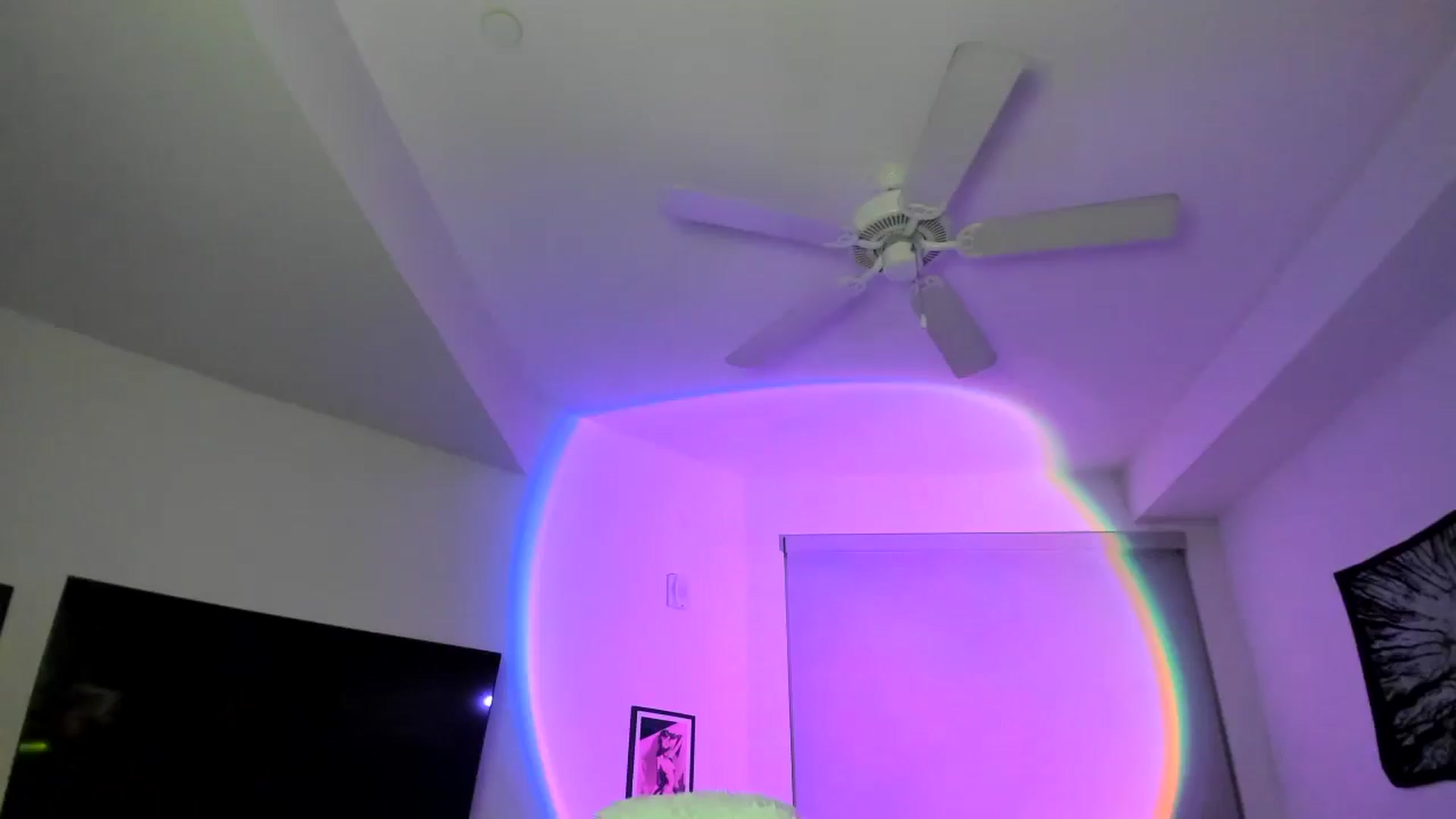 Gallery image thumbnail from Serina_'s myfreecams stream on, 01/21/2025, 09:06 image 14 of 20