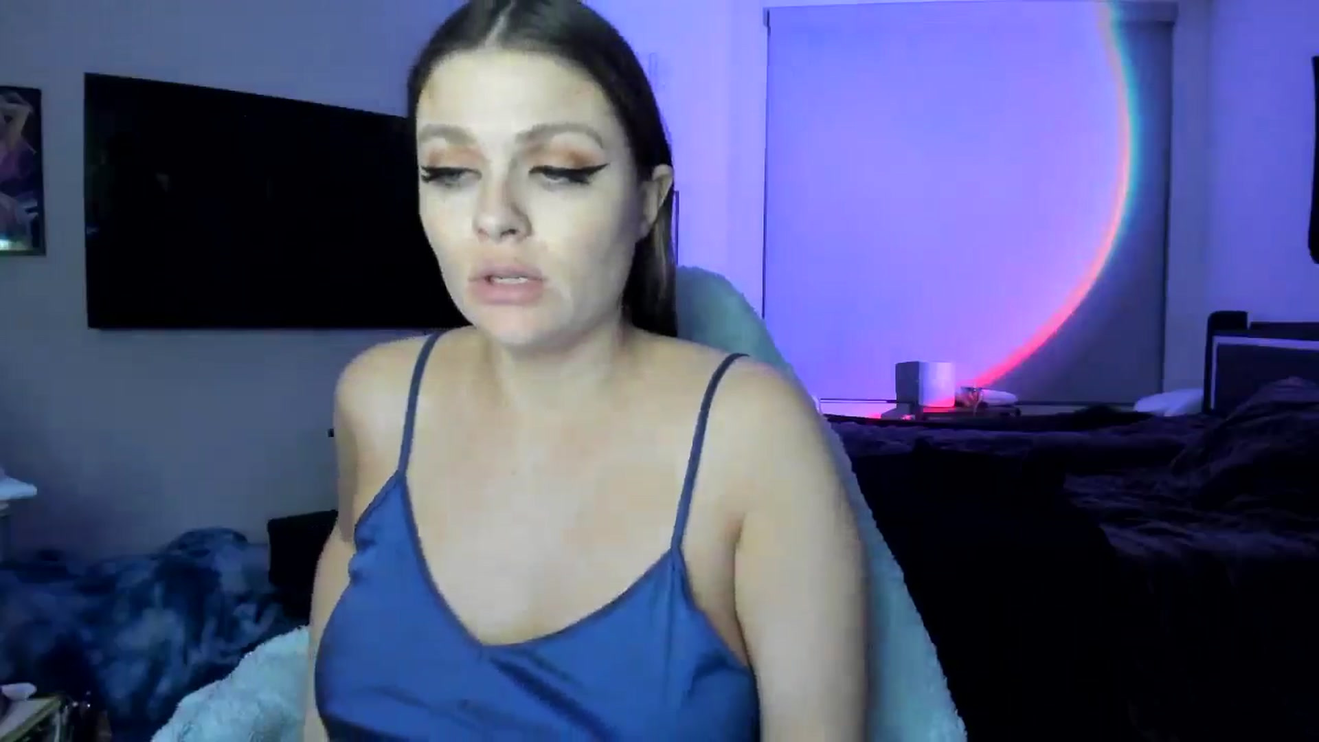 Gallery image thumbnail from Serina_'s myfreecams stream on, 01/21/2025, 09:06 image 15 of 20