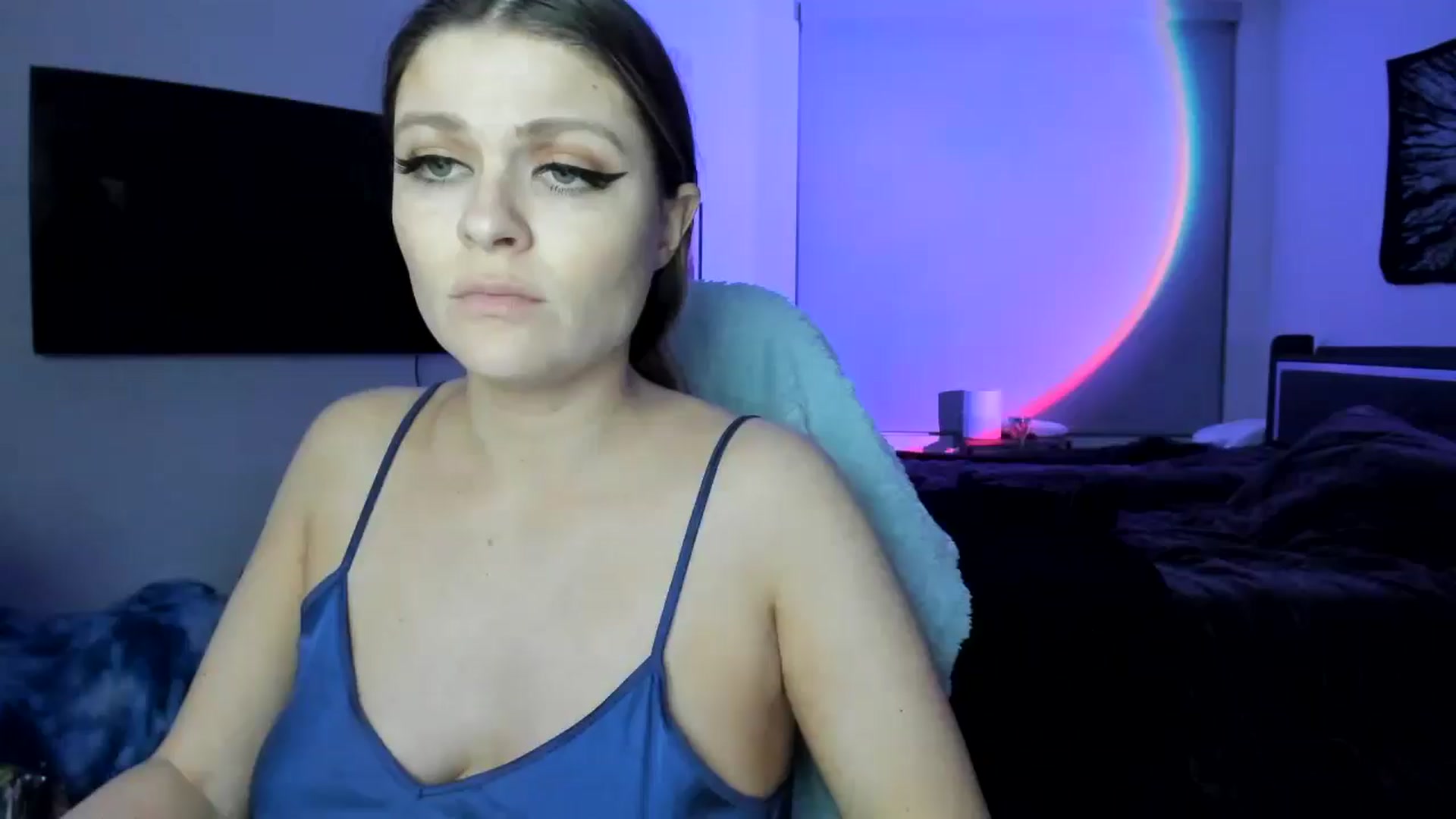 Gallery image thumbnail from Serina_'s myfreecams stream on, 01/21/2025, 09:06 image 1 of 20