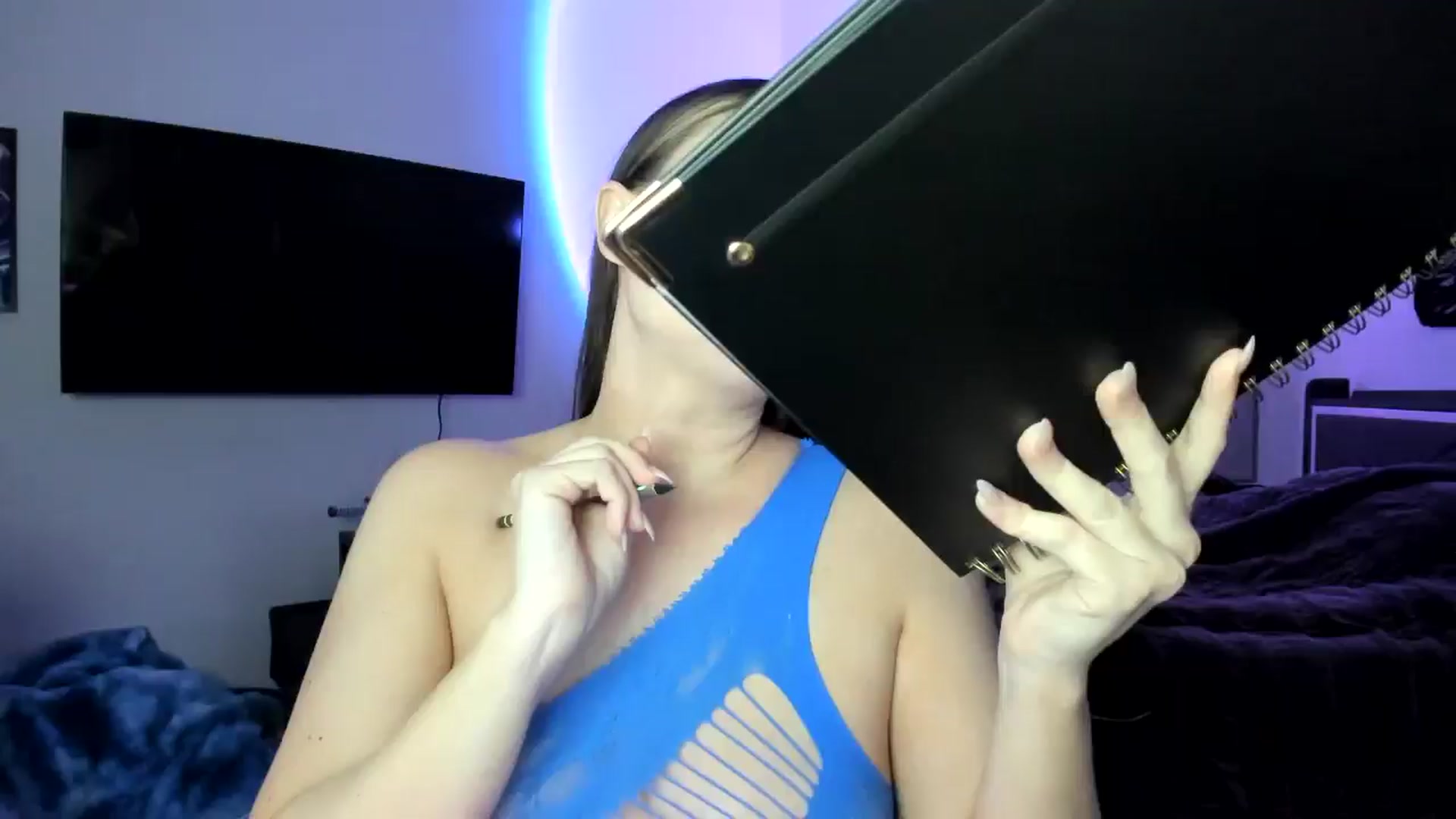 Gallery image thumbnail from Serina_'s myfreecams stream on, 01/23/2025, 07:34 image 18 of 20