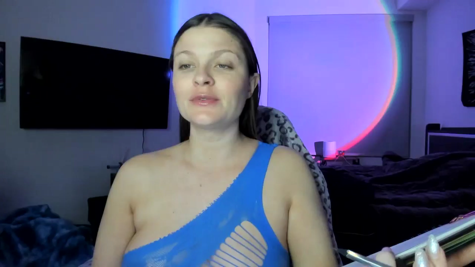 Gallery image thumbnail from Serina_'s myfreecams stream on, 01/23/2025, 07:34 image 12 of 20
