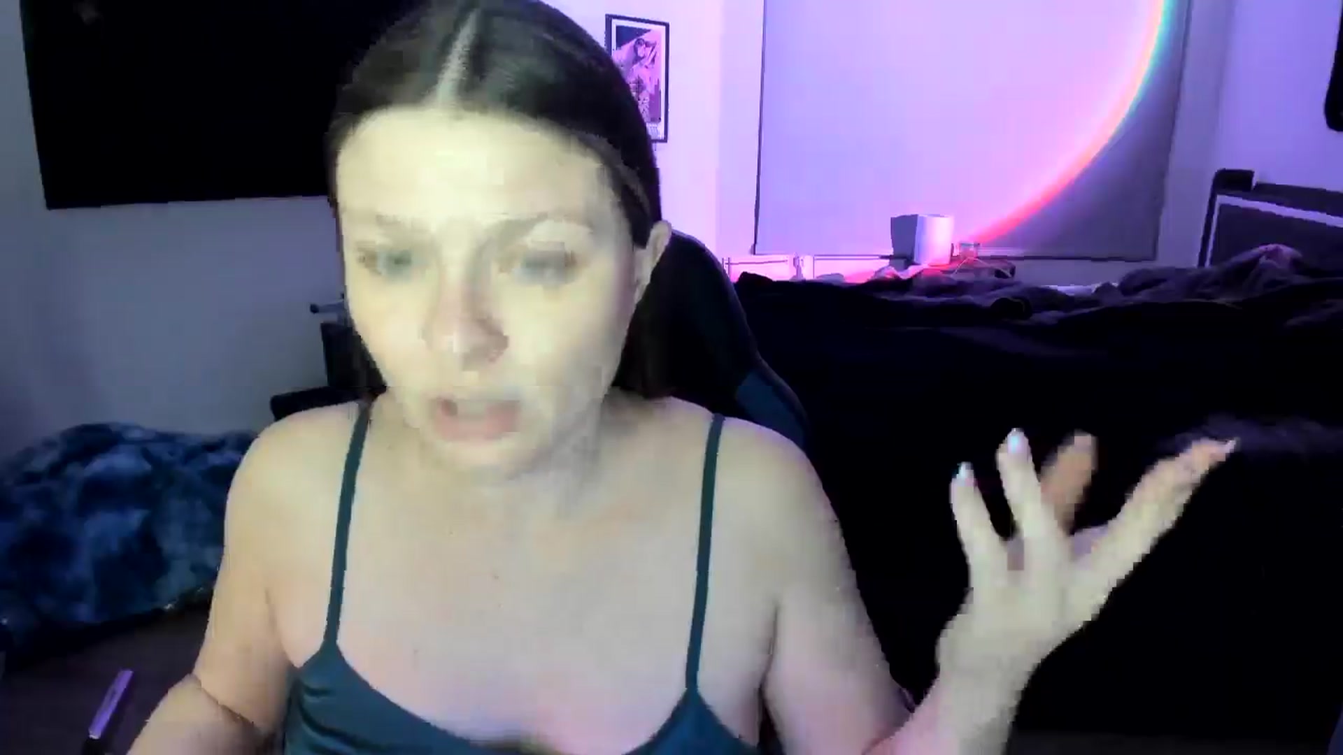 Gallery image thumbnail from Serina_'s myfreecams stream on, 01/28/2025, 08:01 image 2 of 20