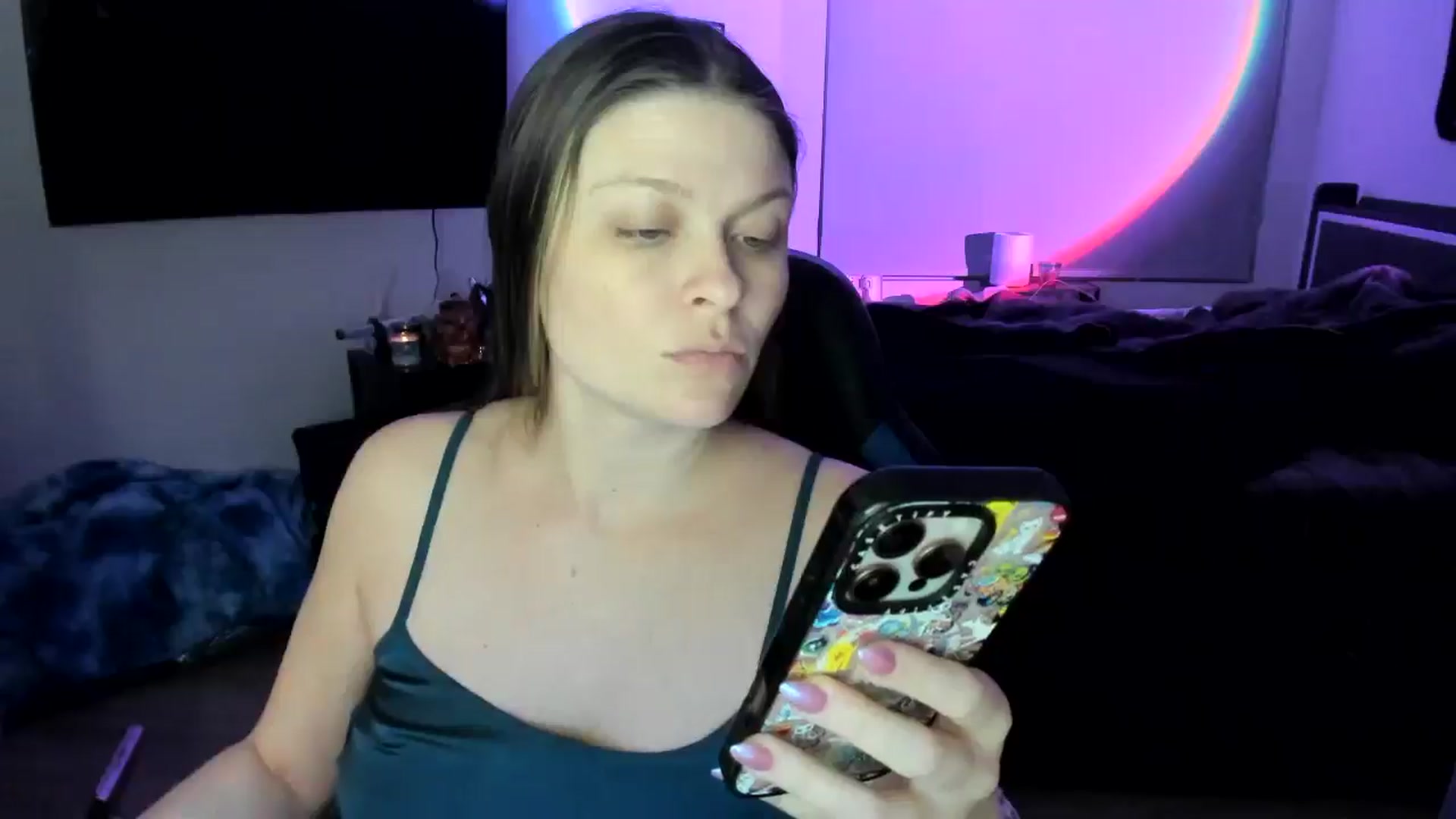 Gallery image thumbnail from Serina_'s myfreecams stream on, 01/28/2025, 08:01 image 15 of 20