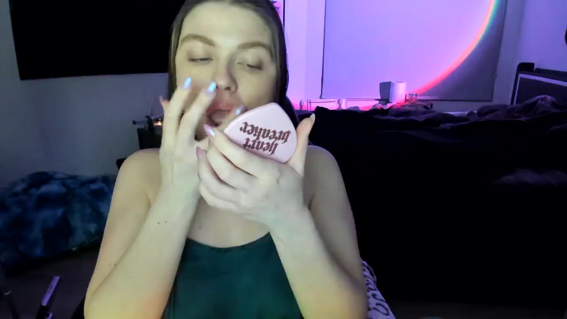 Gallery image thumbnail from Serina_'s myfreecams stream on, 01/28/2025, 08:51 image 17 of 20
