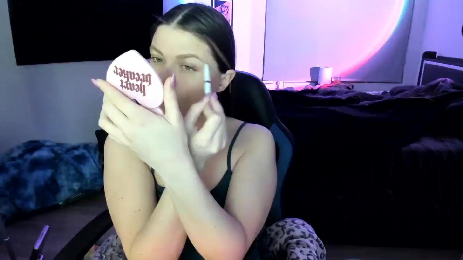 Gallery image thumbnail from Serina_'s myfreecams stream on, 01/28/2025, 08:51 image 14 of 20