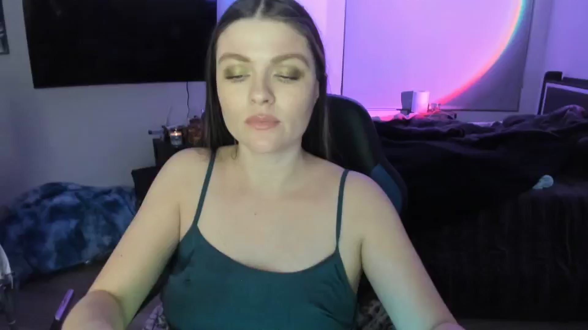Gallery image thumbnail from Serina_'s myfreecams stream on, 01/28/2025, 10:18 image 12 of 20