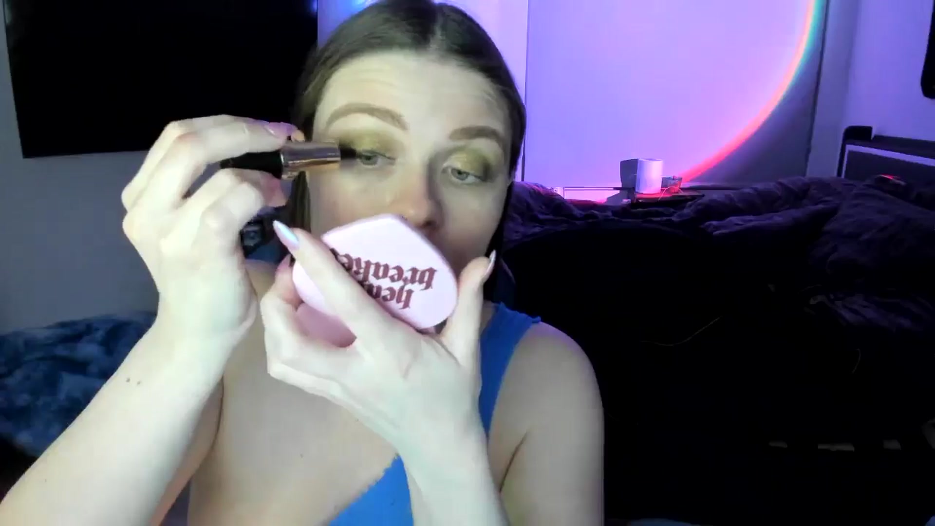 Gallery image thumbnail from Serina_'s myfreecams stream on, 02/04/2025, 06:25 image 8 of 20