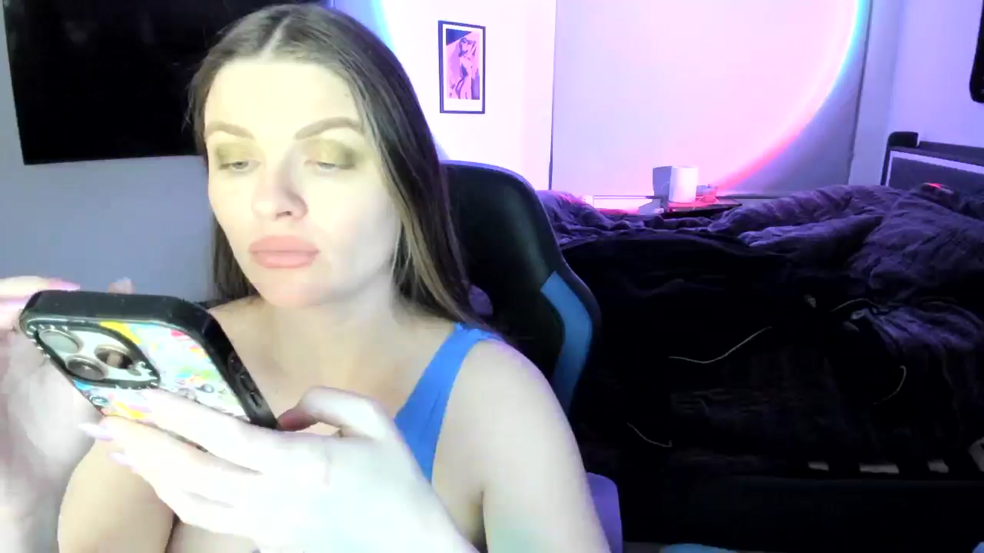 Gallery image thumbnail from Serina_'s myfreecams stream on, 02/04/2025, 06:25 image 2 of 20