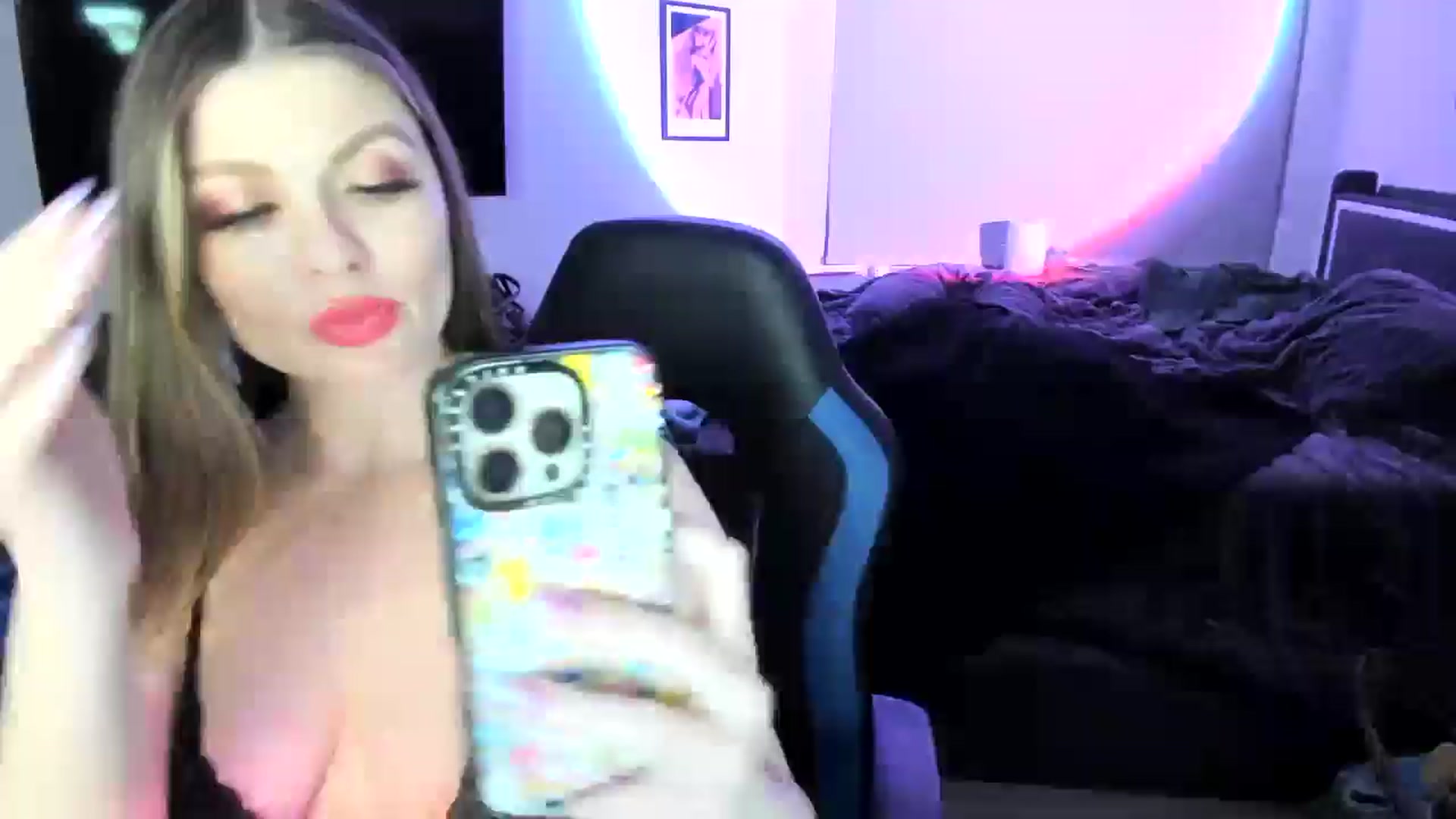 Gallery image thumbnail from Serina_'s myfreecams stream on, 02/05/2025, 07:43 image 10 of 20