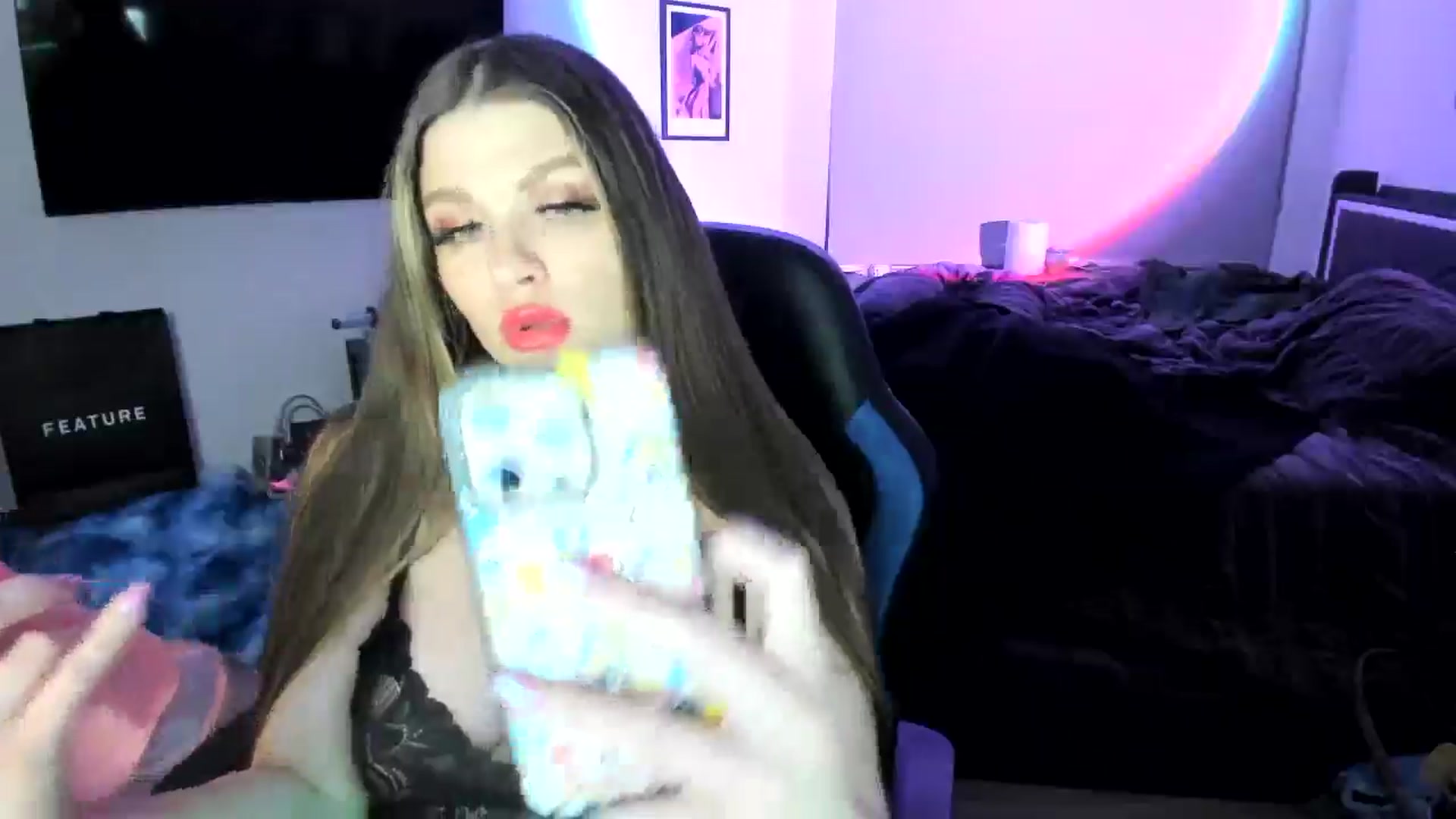 Gallery image thumbnail from Serina_'s myfreecams stream on, 02/05/2025, 07:58 image 4 of 20