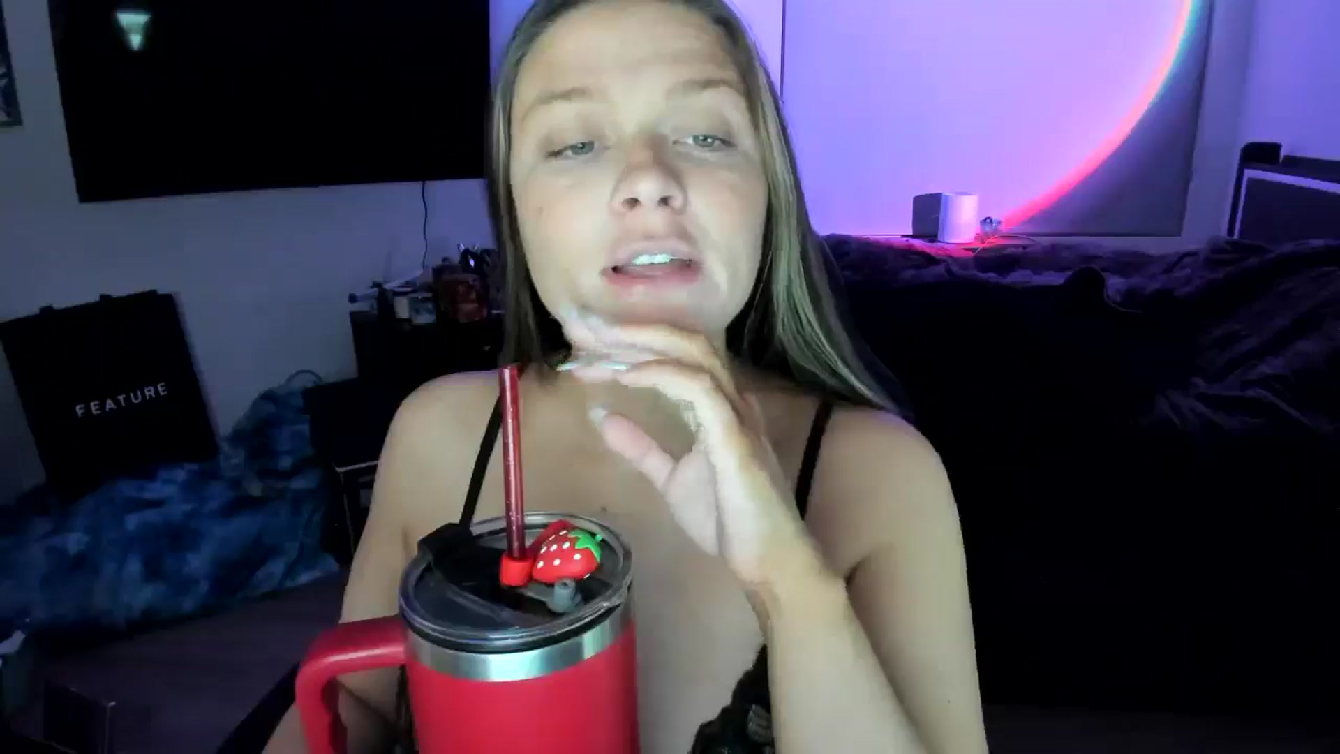 Gallery image thumbnail from Serina_'s myfreecams stream on, 02/16/2025, 08:03 image 10 of 20