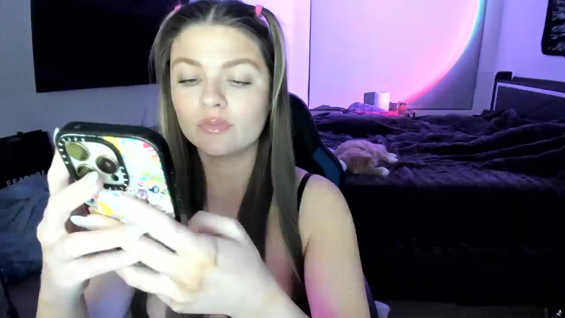 Gallery image thumbnail from Serina_'s myfreecams stream on, 02/20/2025, 07:47 image 20 of 20