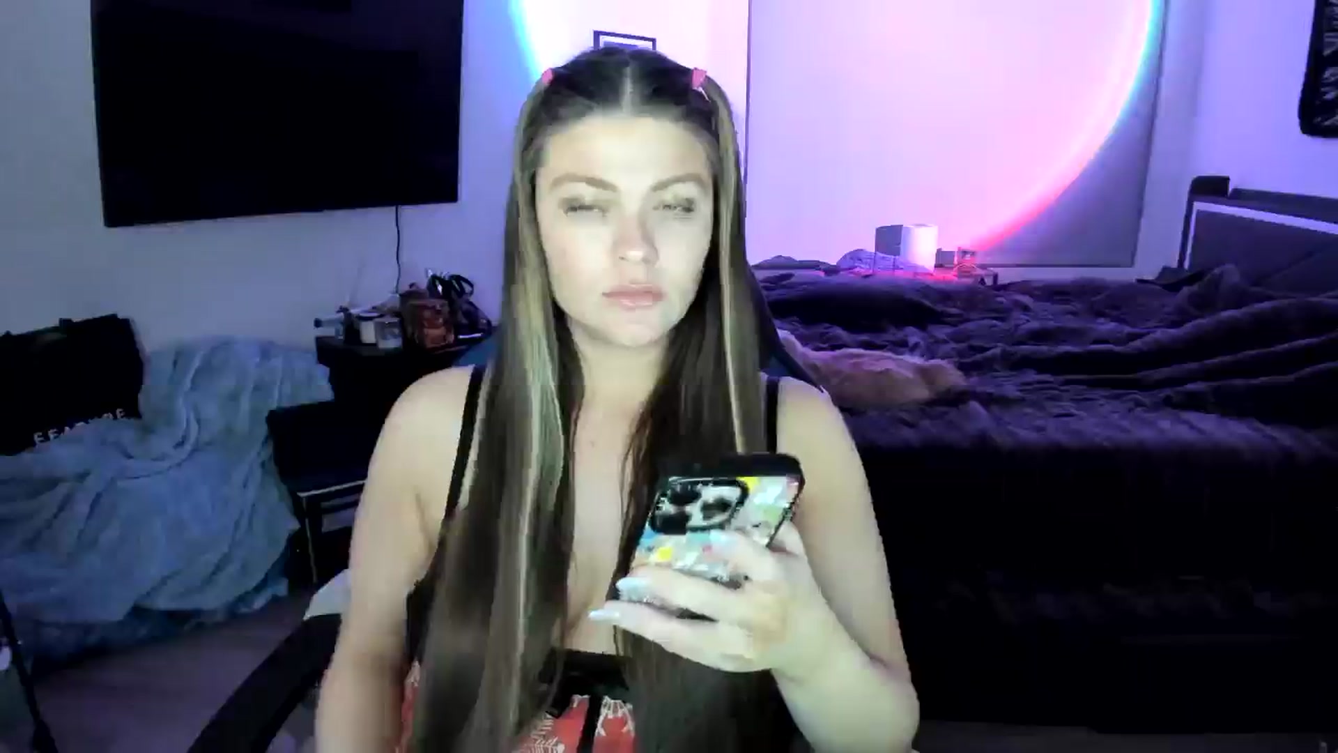 Gallery image thumbnail from Serina_'s myfreecams stream on, 02/20/2025, 09:12 image 12 of 20