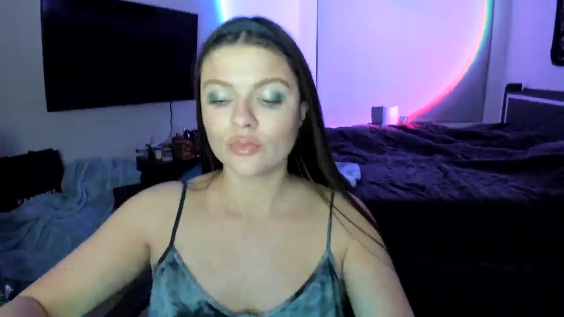 Gallery image thumbnail from Serina_'s myfreecams stream on, 02/22/2025, 10:39 image 20 of 20