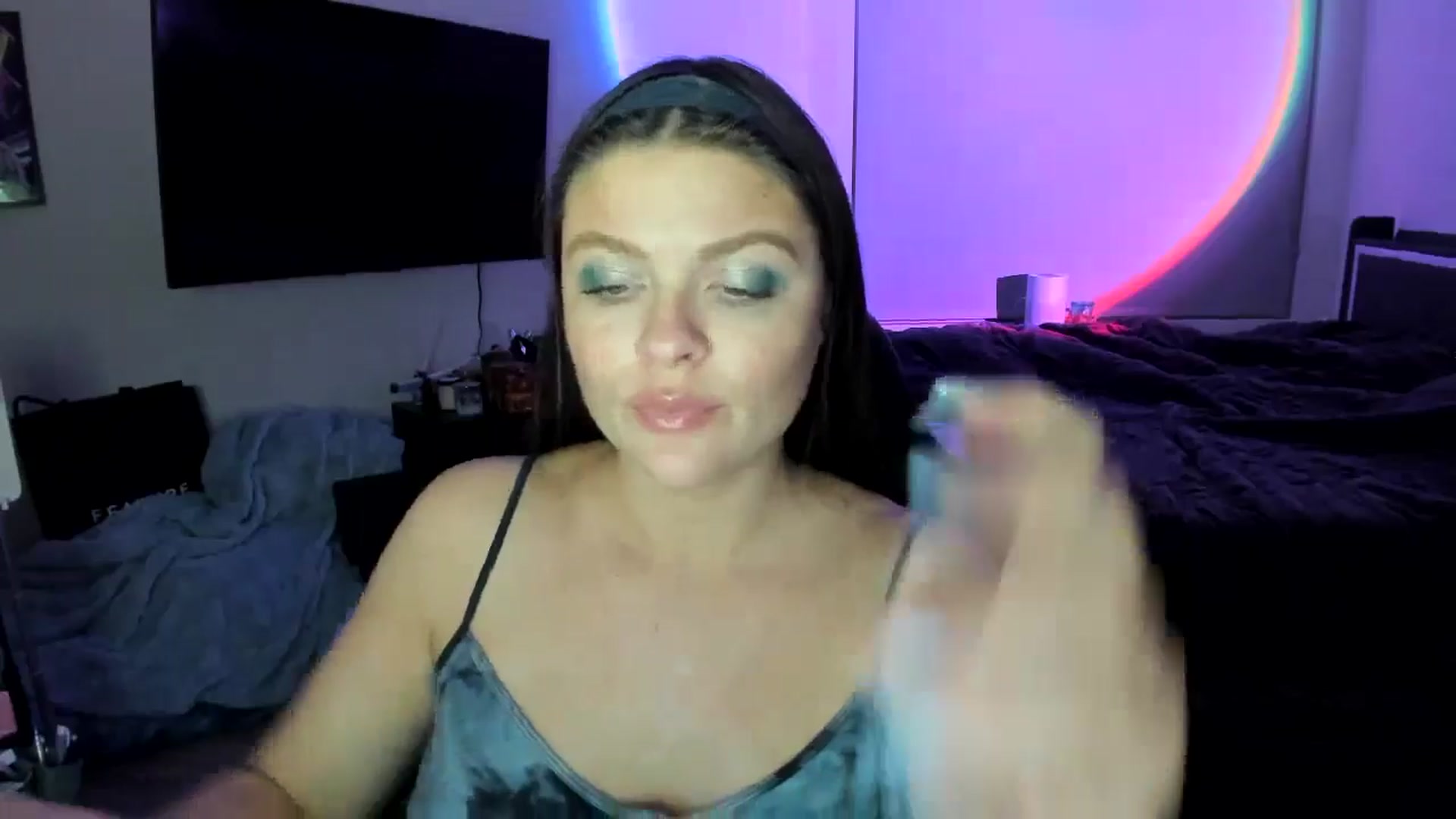 Gallery image thumbnail from Serina_'s myfreecams stream on, 02/22/2025, 10:39 image 15 of 20