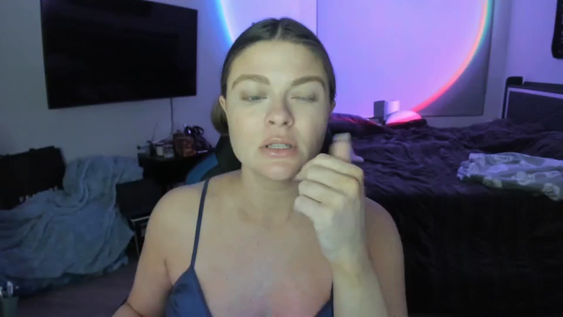 Gallery image thumbnail from Serina_'s myfreecams stream on, 02/23/2025, 07:58 image 12 of 20