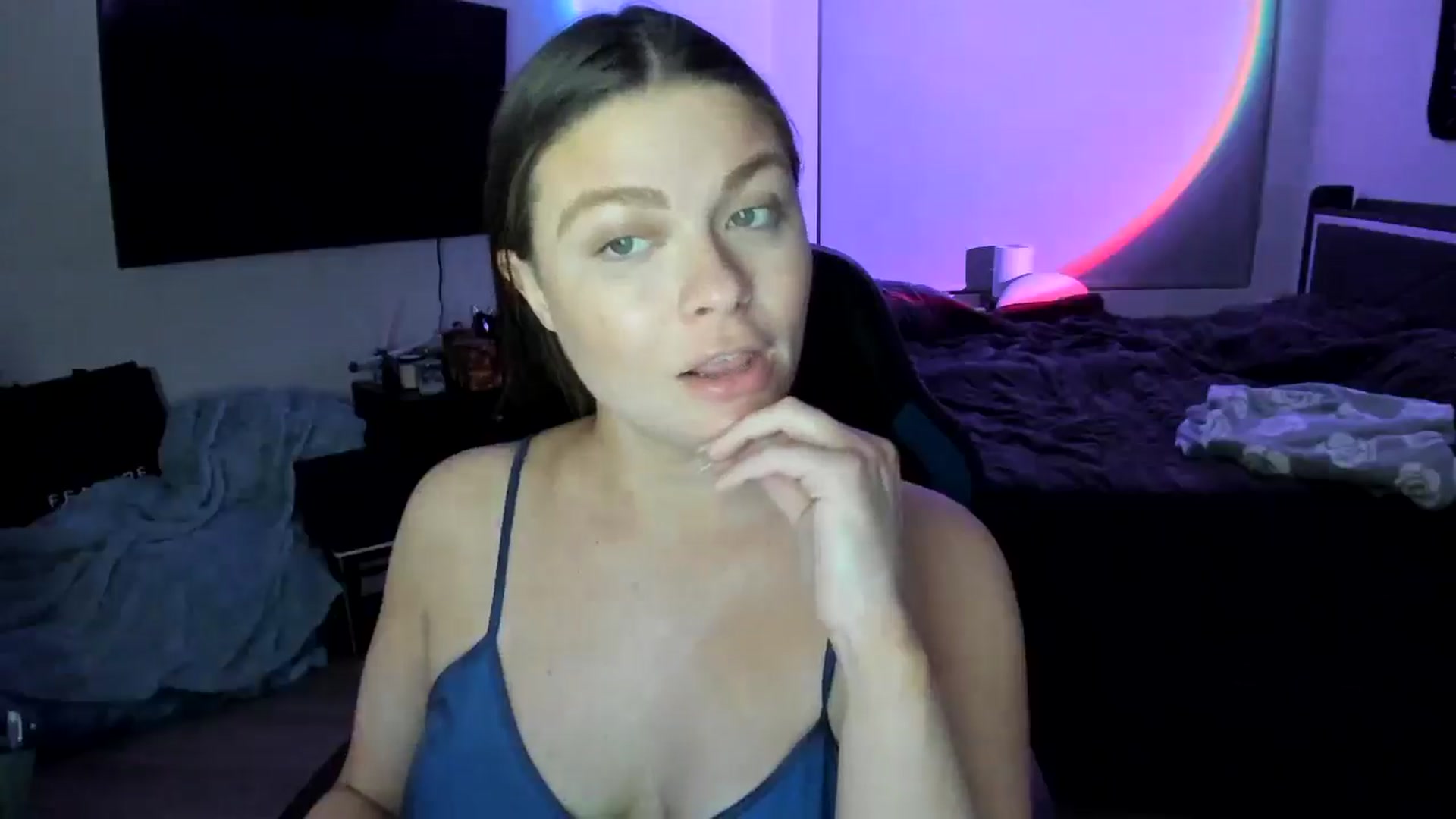 Gallery image thumbnail from Serina_'s myfreecams stream on, 02/23/2025, 08:50 image 14 of 20