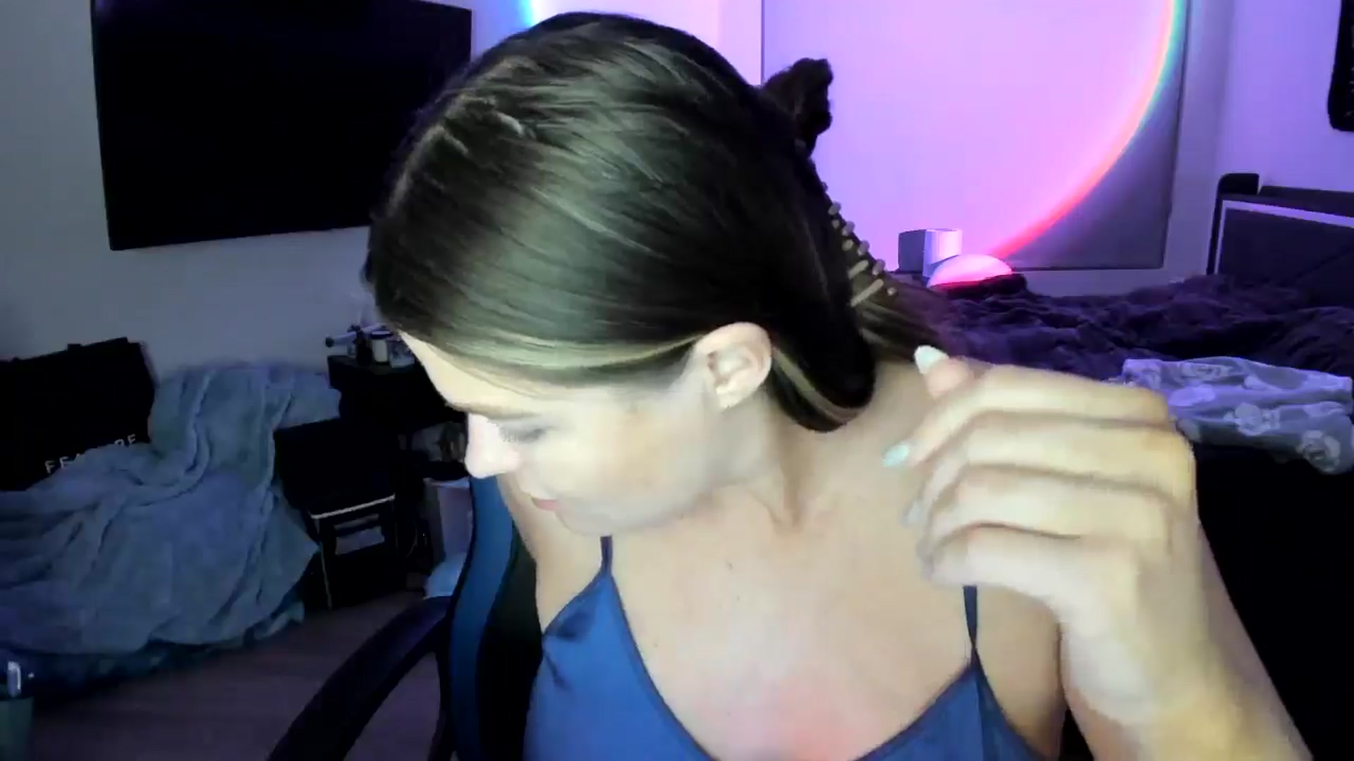 Gallery image thumbnail from Serina_'s myfreecams stream on, 02/23/2025, 08:50 image 18 of 20