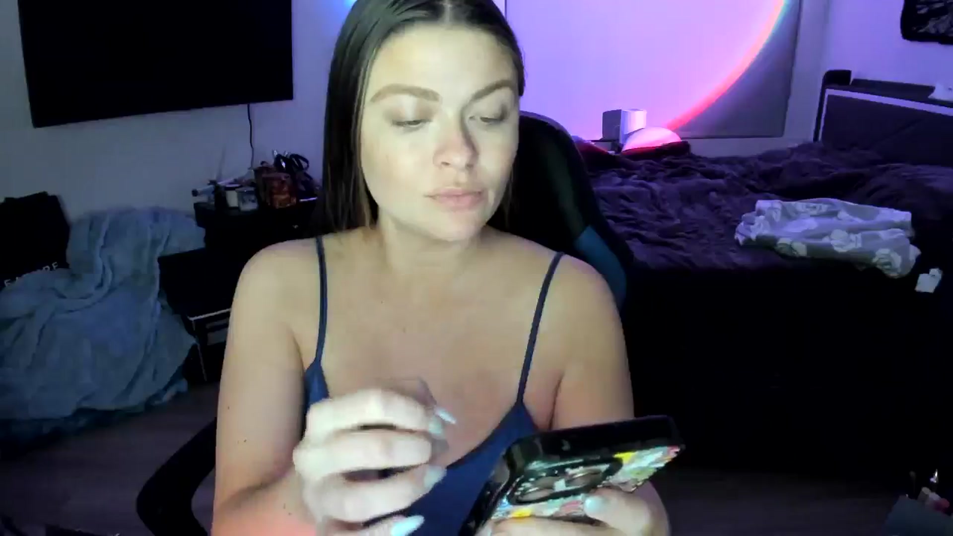 Gallery image thumbnail from Serina_'s myfreecams stream on, 02/23/2025, 08:50 image 4 of 20