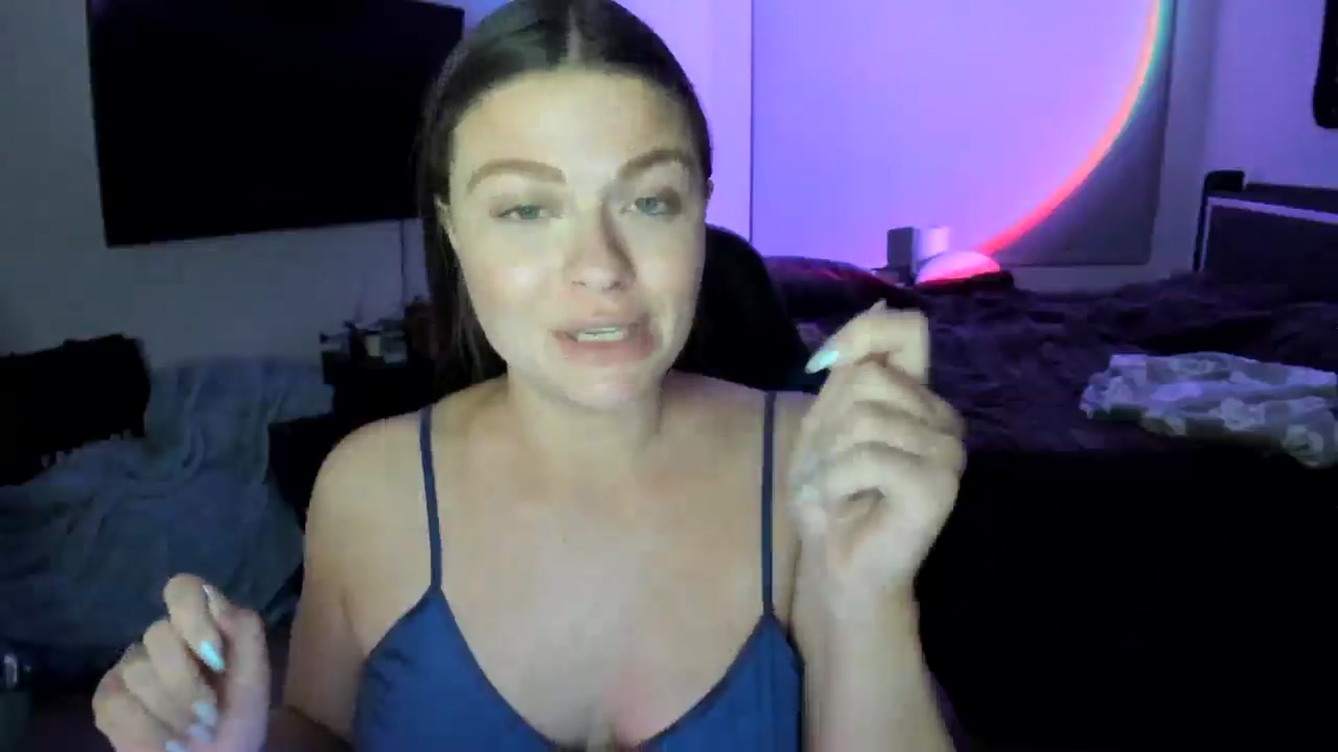 Gallery image thumbnail from Serina_'s myfreecams stream on, 02/23/2025, 08:50 image 12 of 20