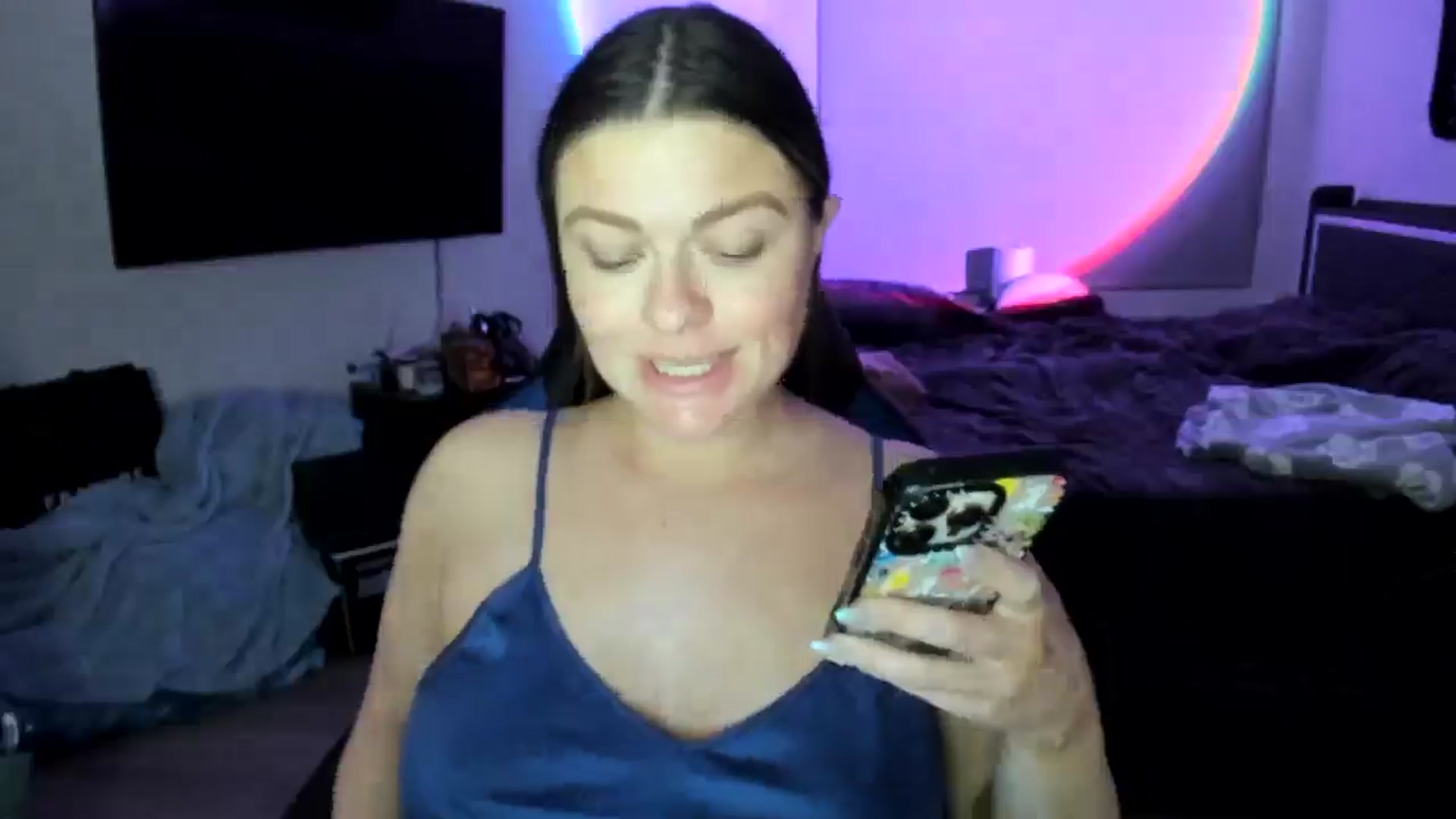 Gallery image thumbnail from Serina_'s myfreecams stream on, 02/23/2025, 08:50 image 11 of 20
