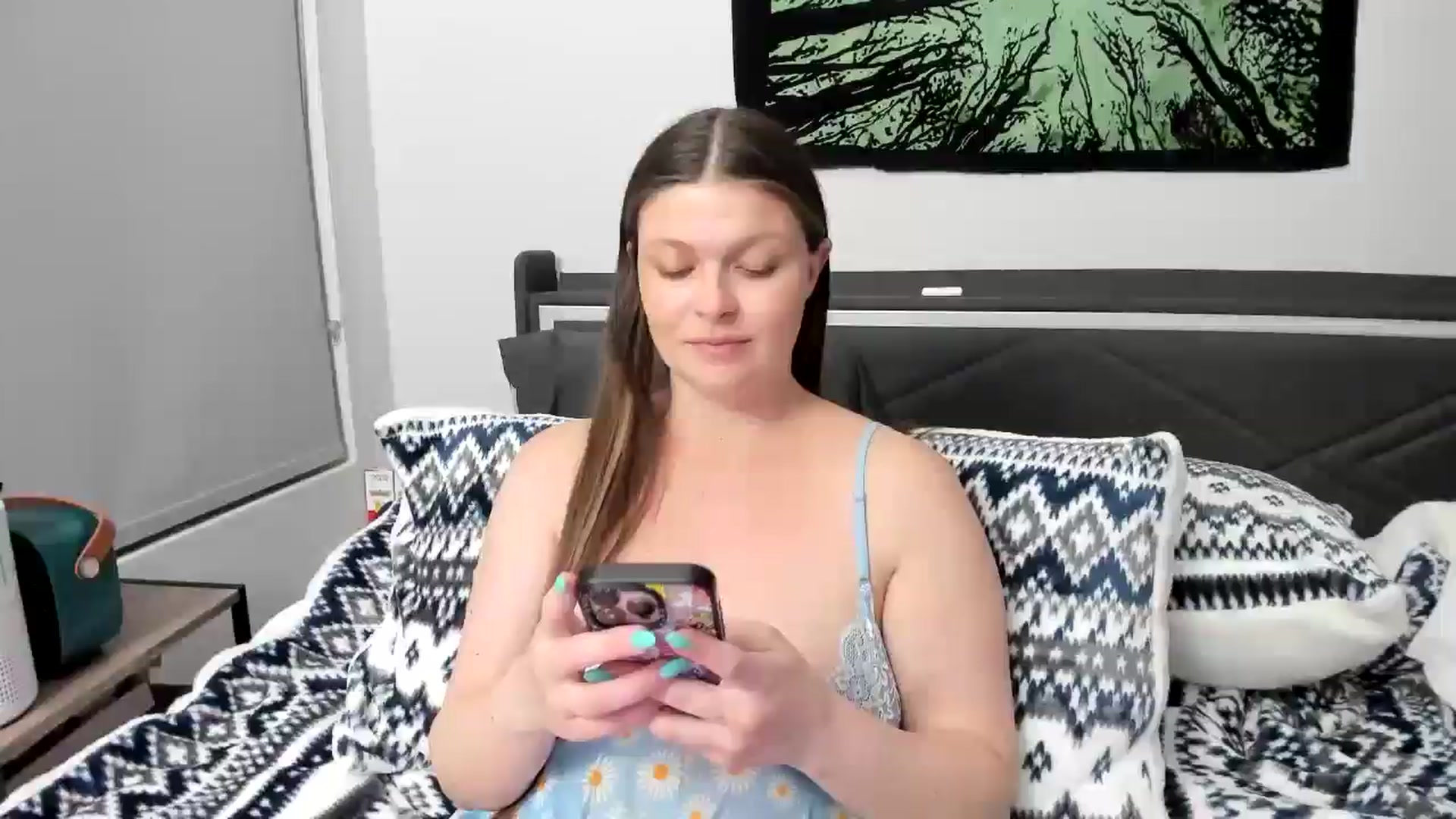 Gallery image thumbnail from Serina_'s myfreecams stream on, 05/14/2025, 08:31 image 2 of 20