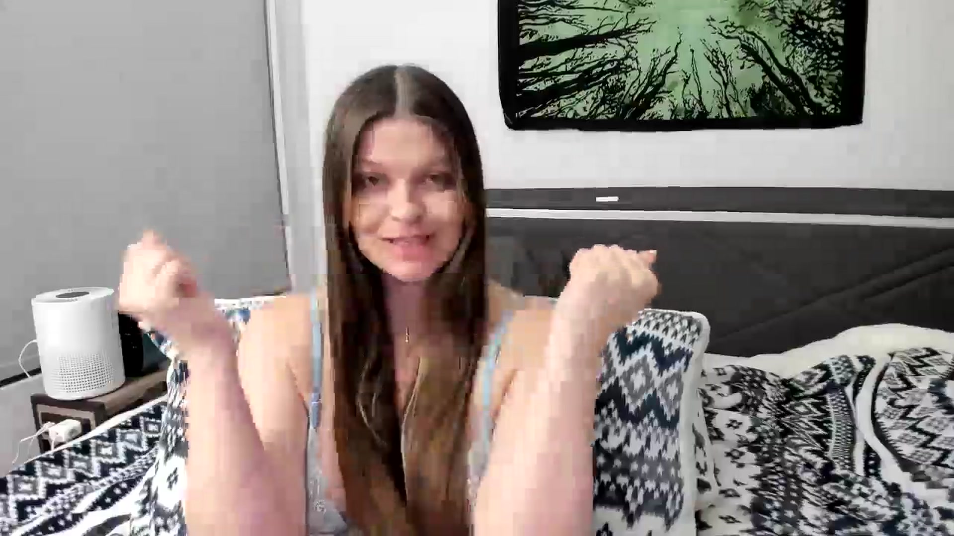 Gallery image thumbnail from Serina_'s myfreecams stream on, 05/15/2025, 08:36 image 5 of 20
