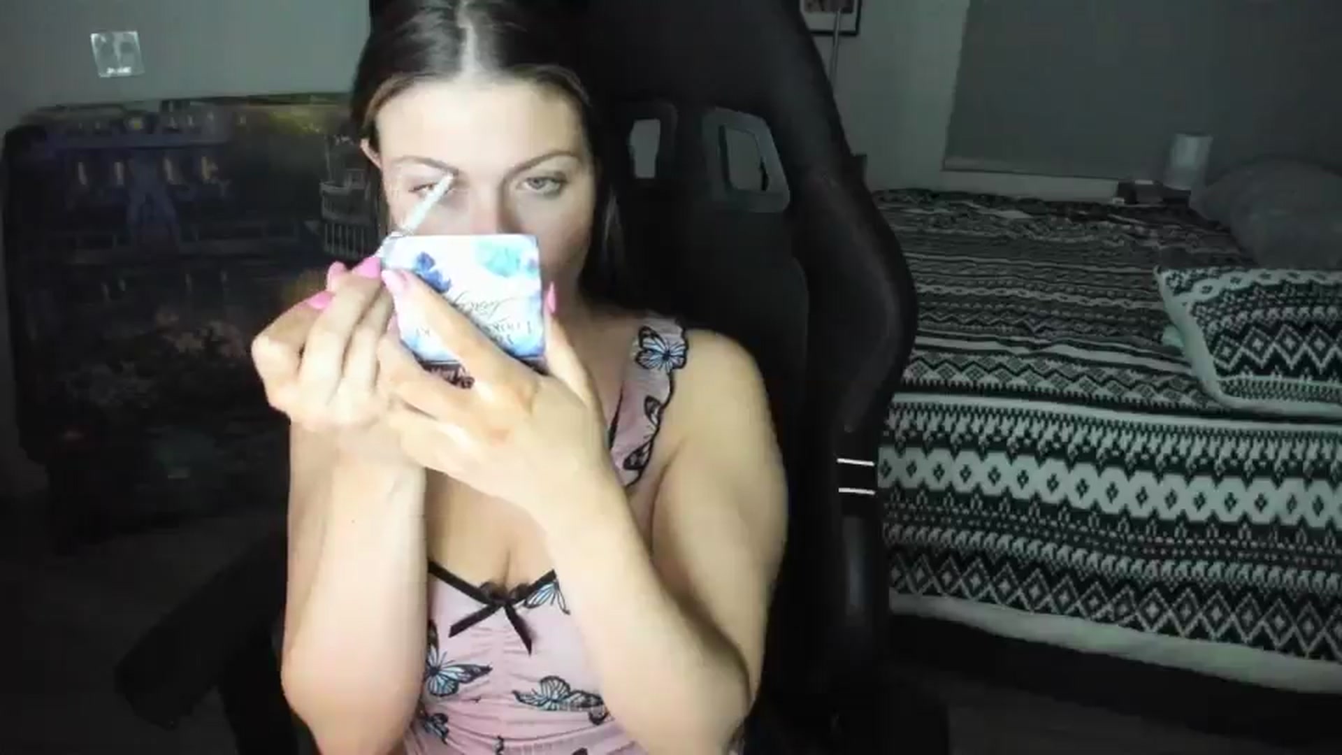 Gallery image thumbnail from Serina_'s myfreecams stream on, 09/20/2025, 06:47 image 17 of 20