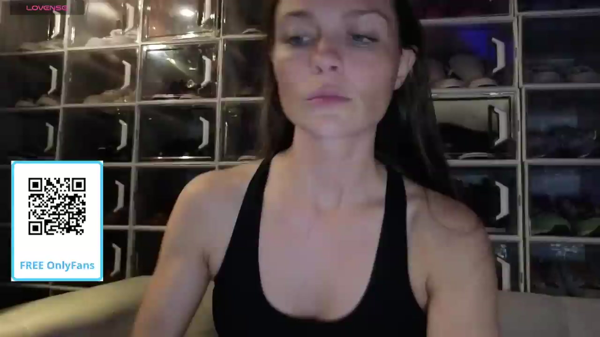 Gallery image thumbnail from Serina_'s myfreecams stream on, 08/10/2026, 07:29 image 6 of 20