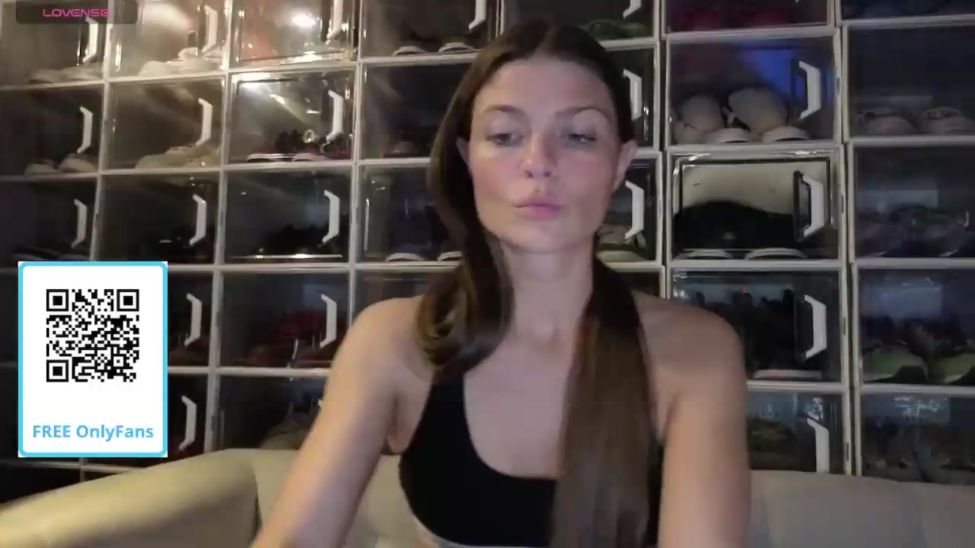 Gallery image thumbnail from Serina_'s myfreecams stream on, 08/10/2026, 07:29 image 8 of 20