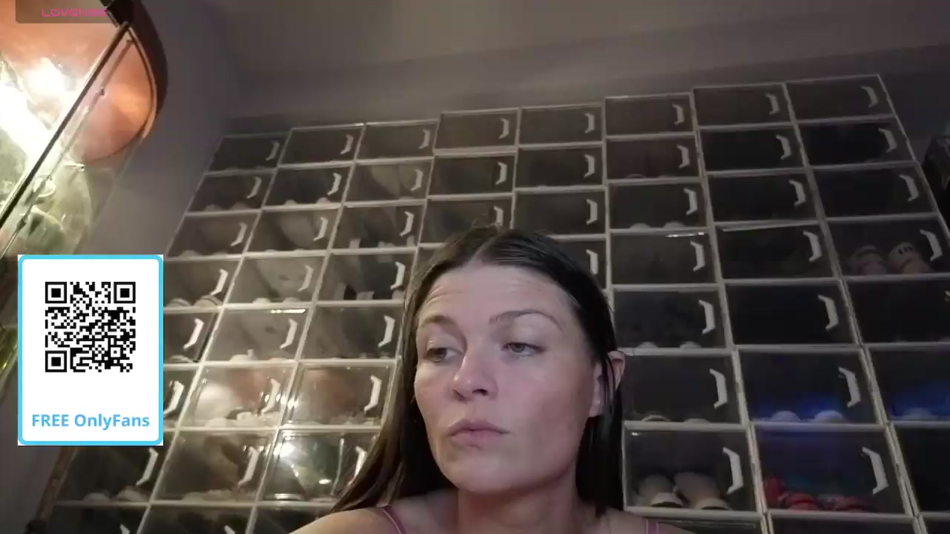 Gallery image thumbnail from Serina_'s myfreecams stream on, 08/12/2026, 08:51 image 1 of 20