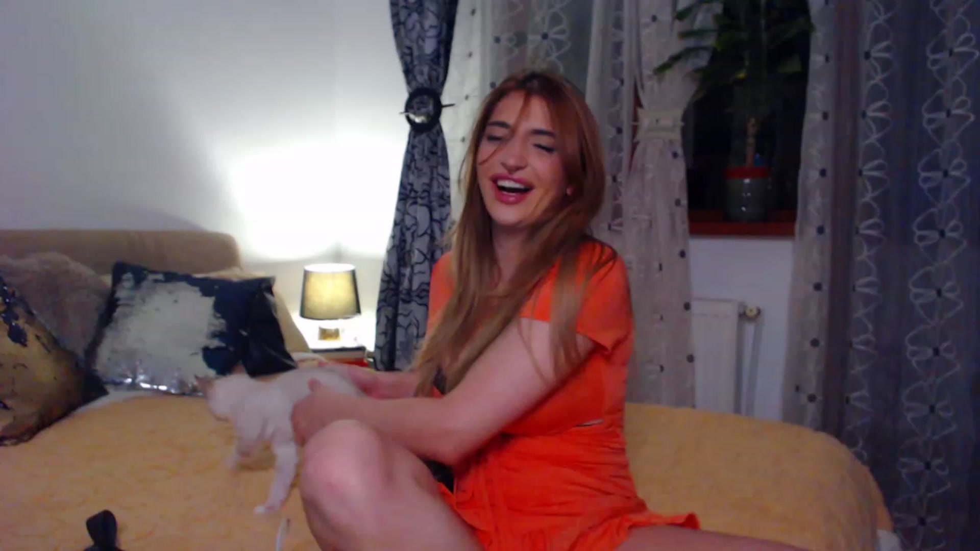 Gallery image thumbnail from Serotonyne_'s myfreecams stream on, 08/04/2023, 22:55 image 7 of 20
