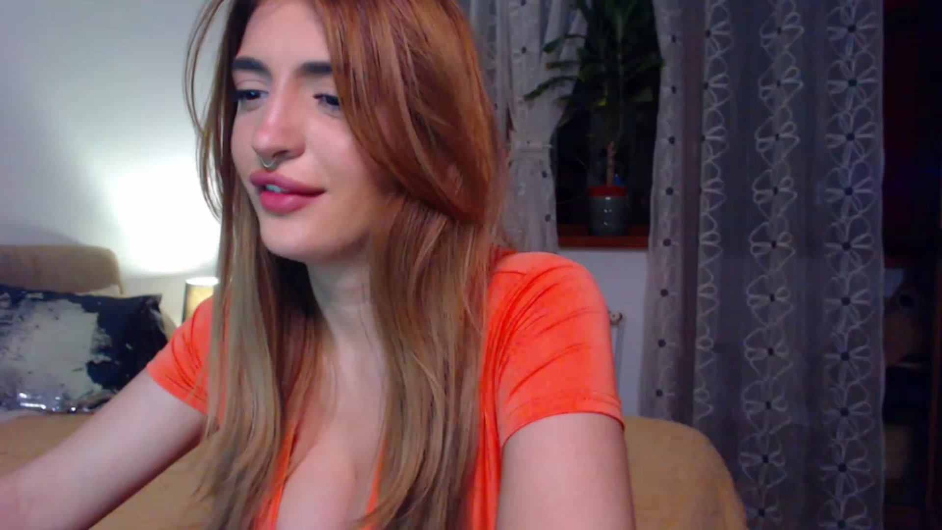Gallery image thumbnail from Serotonyne_'s myfreecams stream on, 08/05/2023, 24:14 image 13 of 20