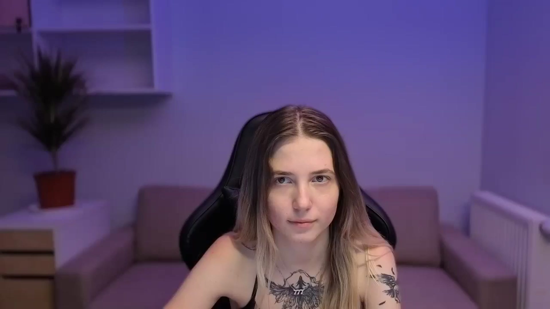 Gallery image thumbnail from Serphelia's myfreecams stream on, 10/07/2025, 01:43 image 20 of 20