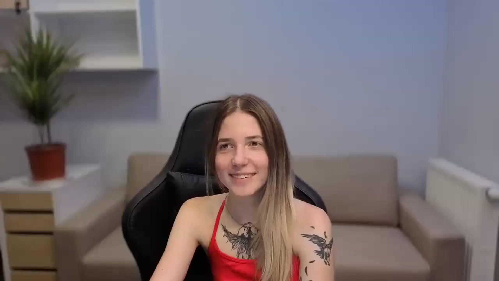 Gallery image thumbnail from Serphelia's myfreecams stream on, 10/12/2025, 02:52 image 14 of 20