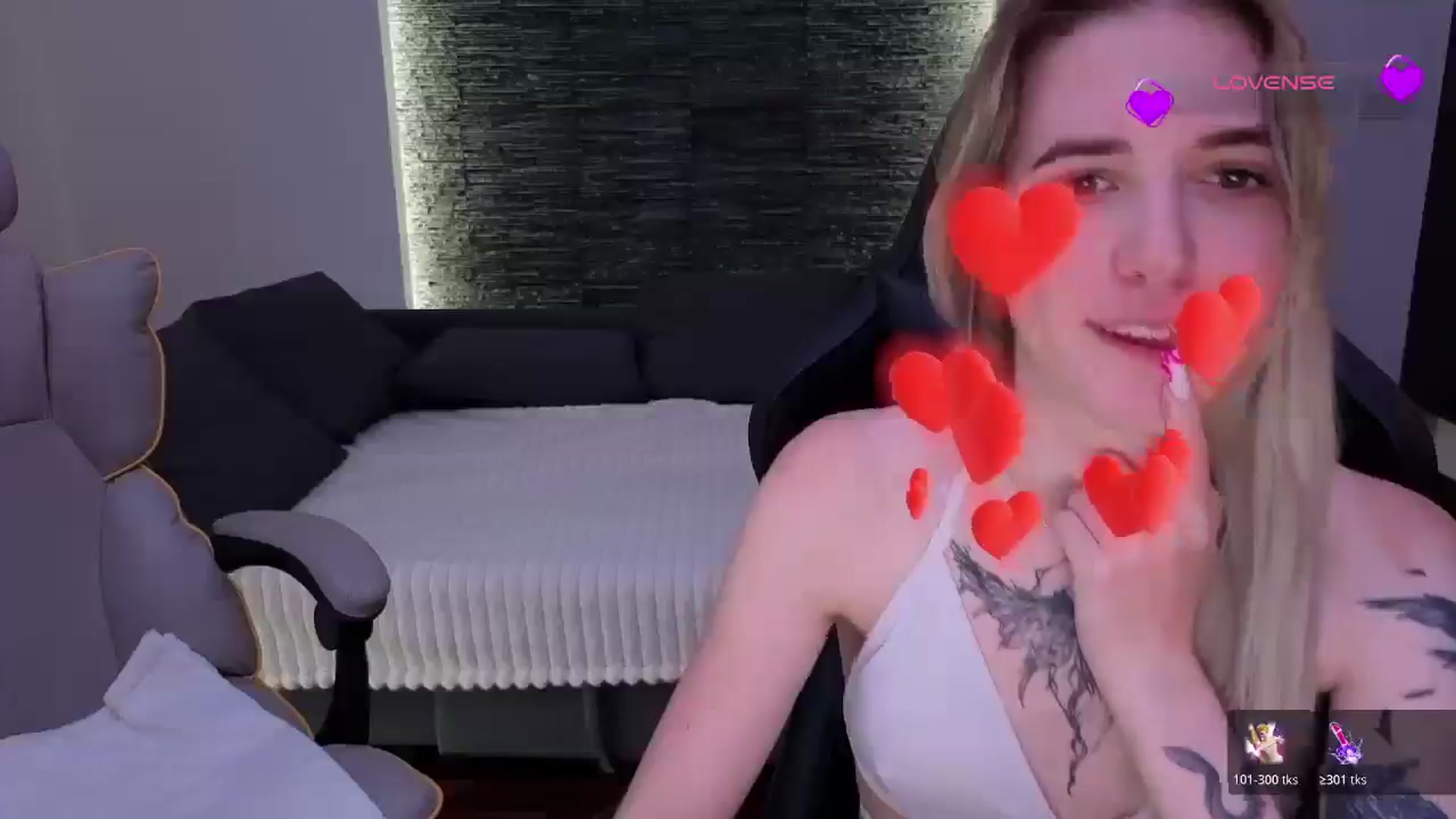 Gallery image thumbnail from Serphelia's myfreecams stream on, 10/27/2025, 06:51 image 8 of 20